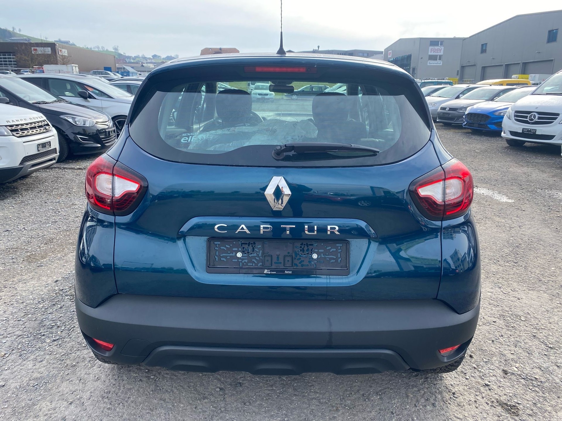 RENAULT Captur 0.9 12V Business Line-image-3