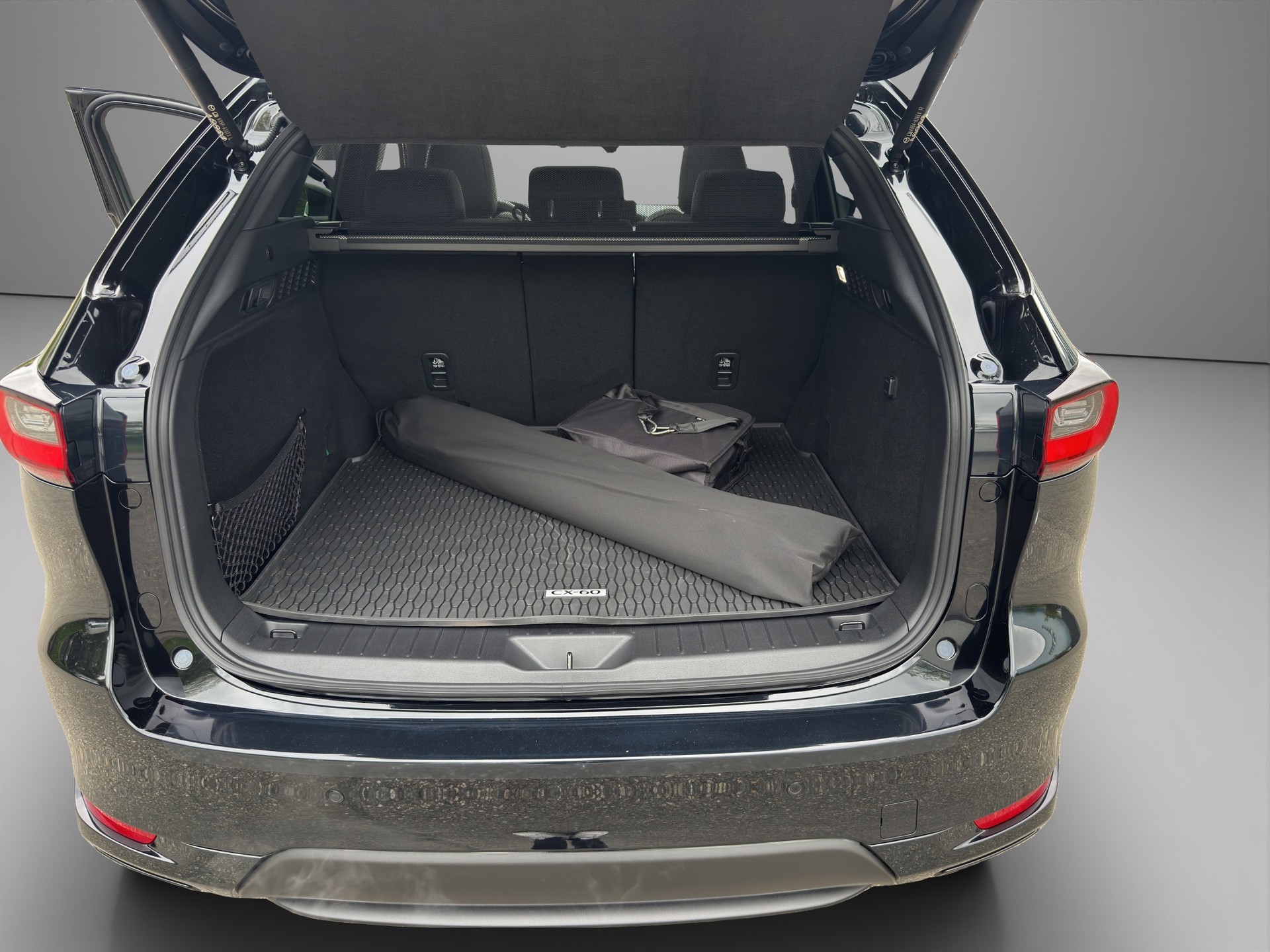 MAZDA CX-60 e-Skyactiv PHEV 327 AWD Homura Plus-image-11