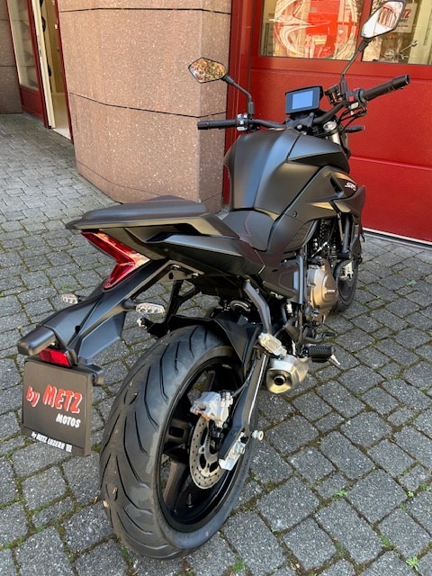 QJ SRK700-image-3