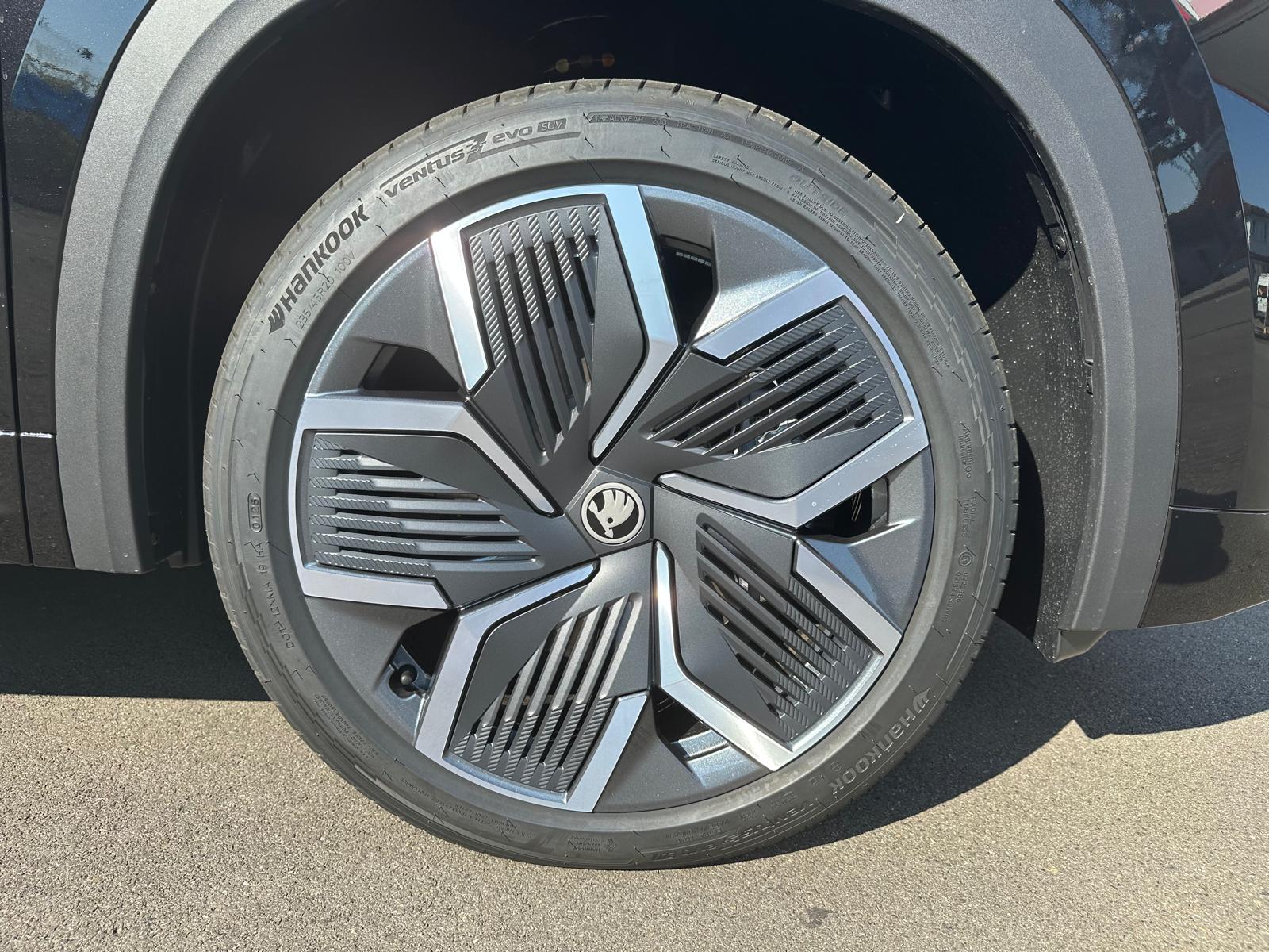 SKODA Kodiaq 1.5 TSI PHEV Sportline-showroom-element-3
