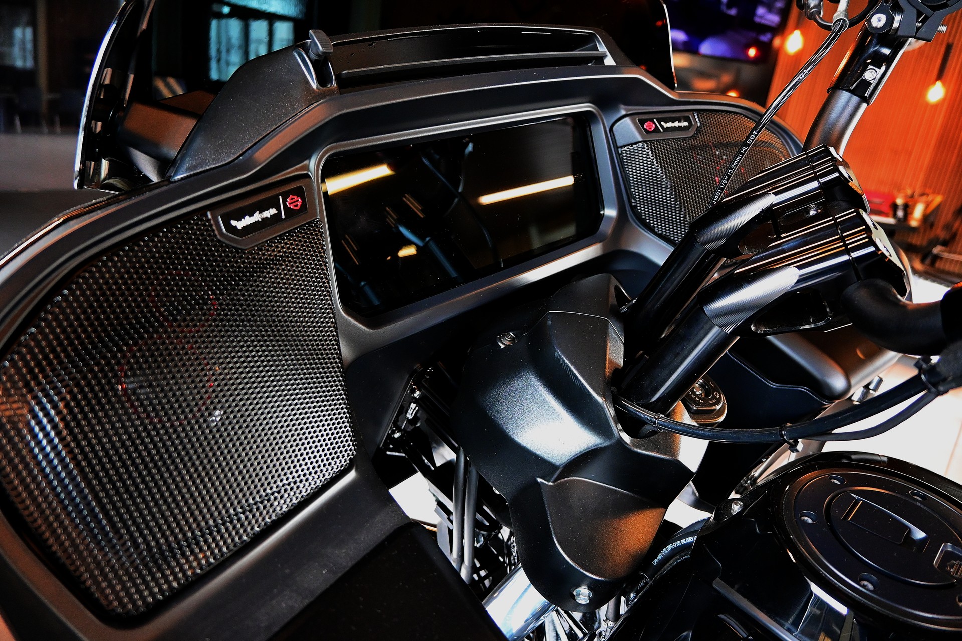 HARLEY-DAVIDSON FLTRX Road Glide Black Finish 117 **All Black**-image-6