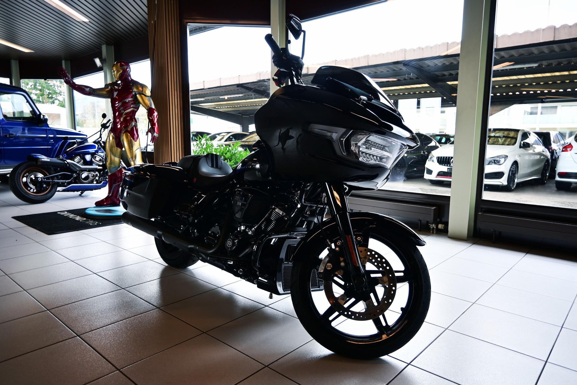 HARLEY-DAVIDSON FLTRX Road Glide Black Finish 117 **All Black**-image-4