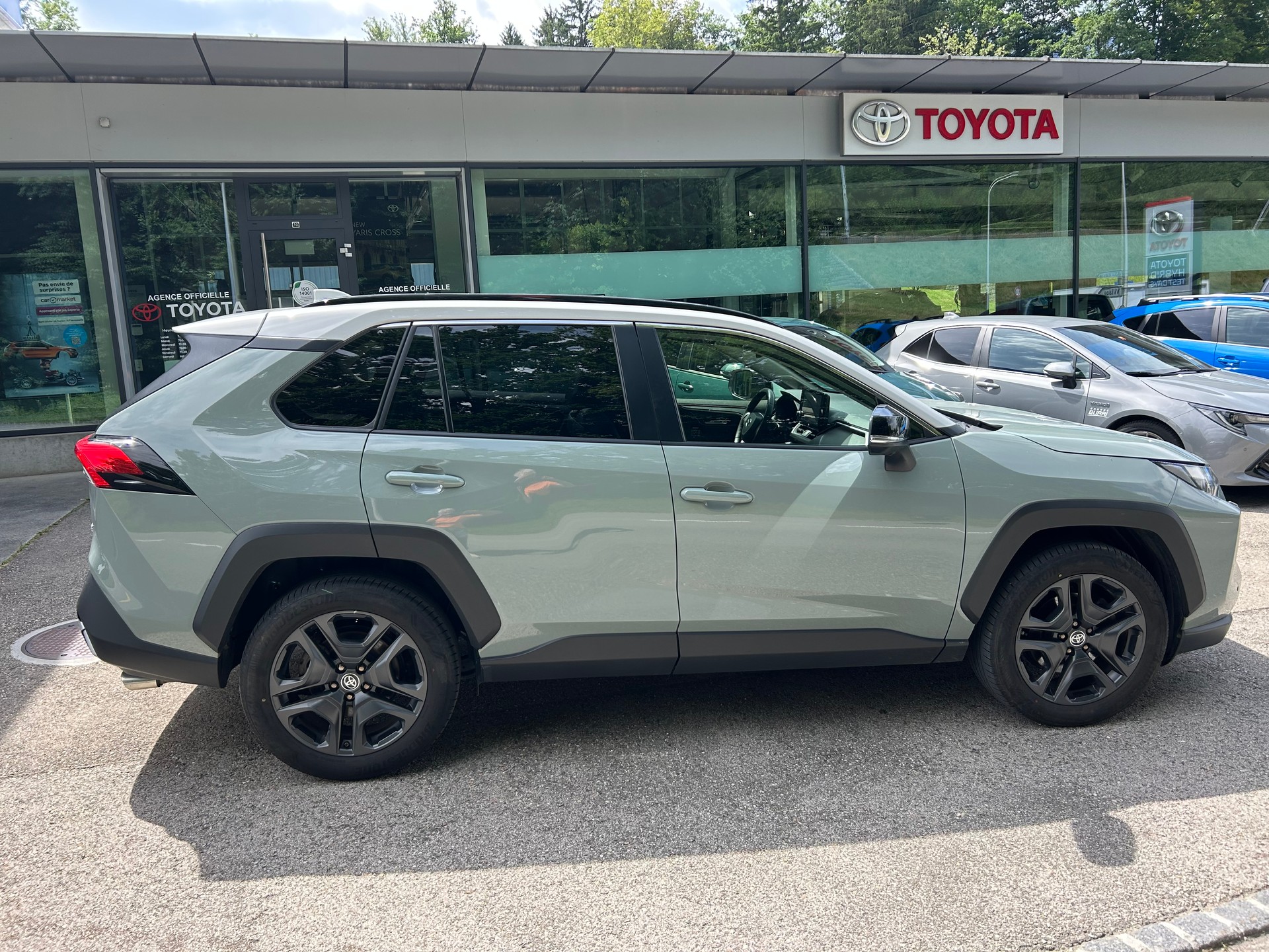 TOYOTA RAV-4 2.5 HSD ADVENTURE e-CVT 4WD