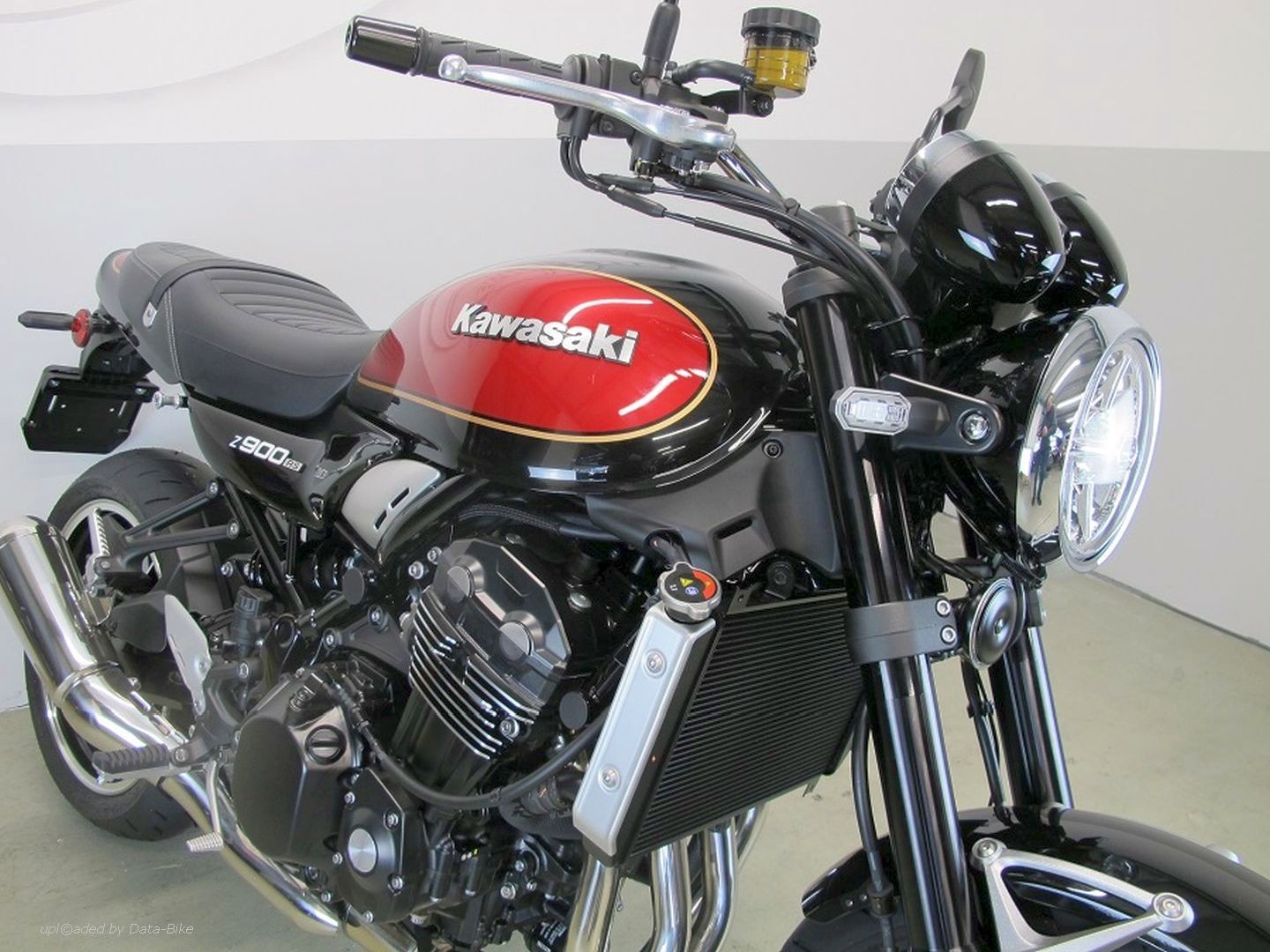 KAWASAKI Z900 RS-image-3