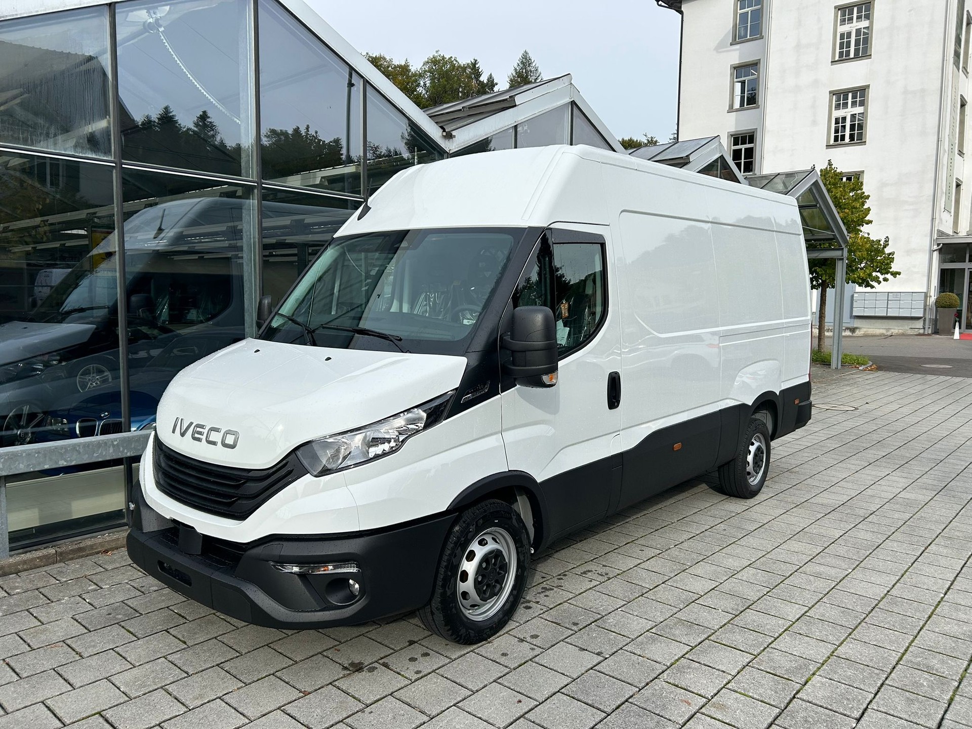 IVECO 35 S 16 A8 V 3520L H2