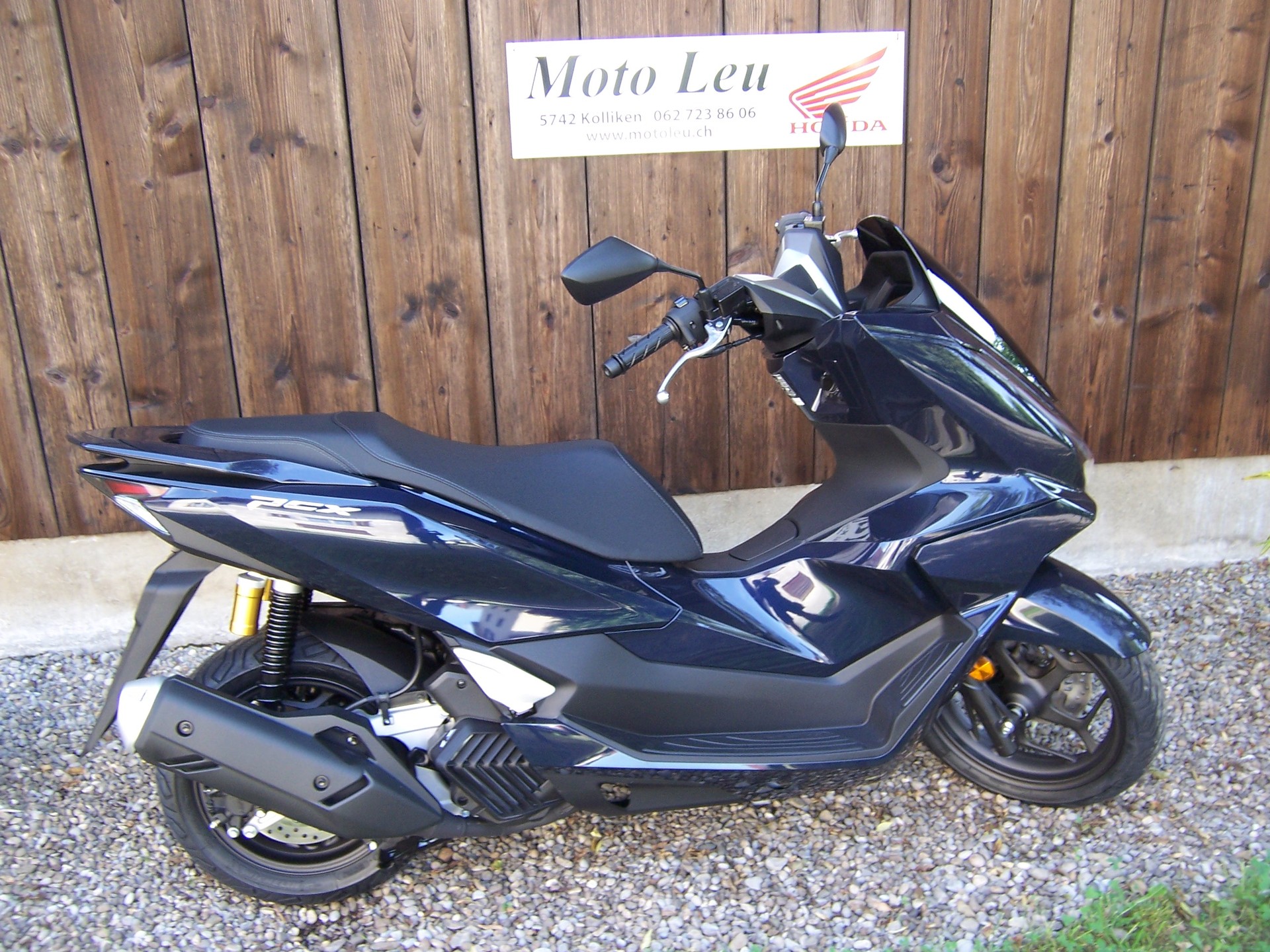 HONDA PCX 125 DX TFT. connectivity-image-3