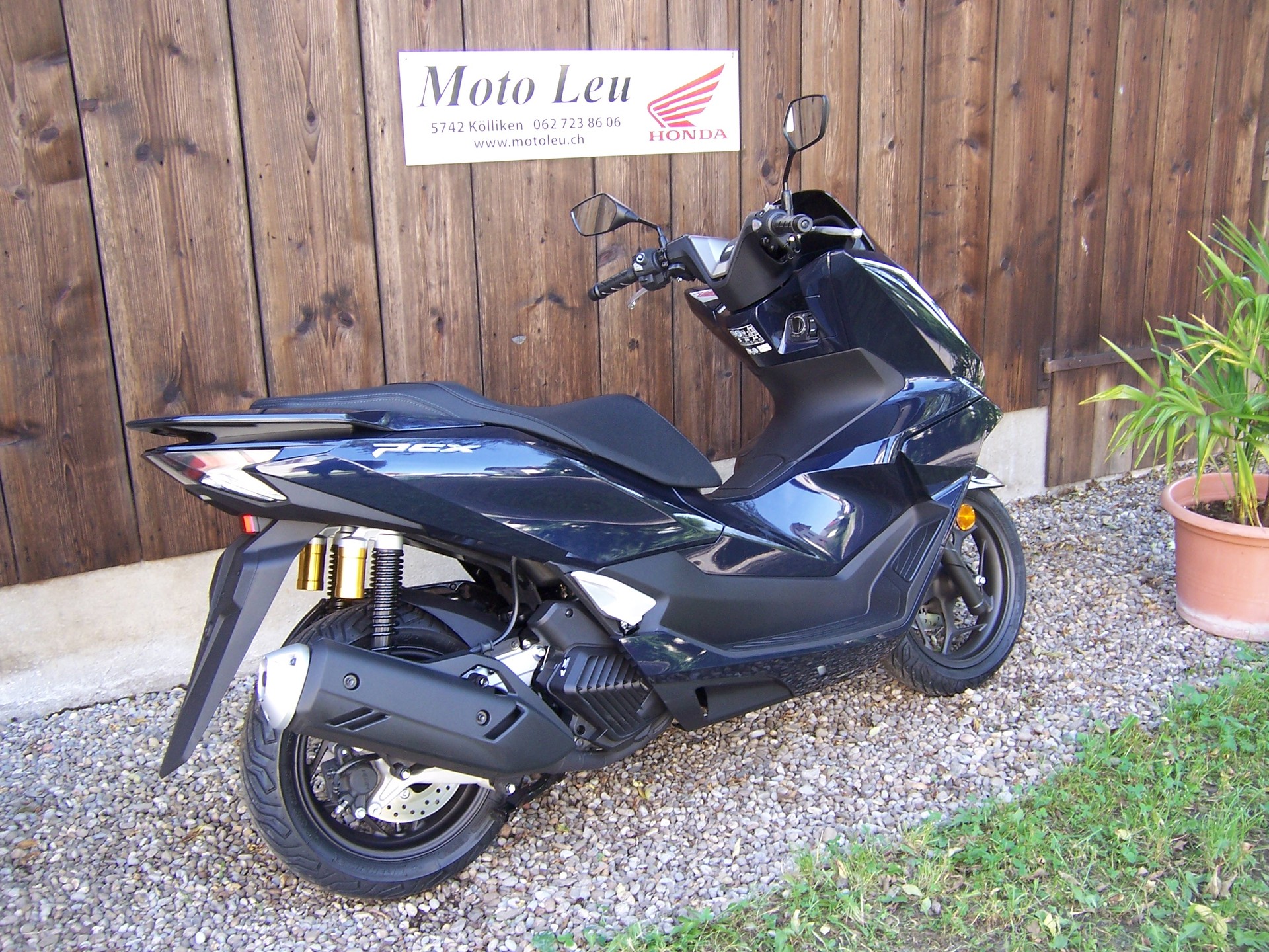 HONDA PCX 125 DX TFT. connectivity-image-13