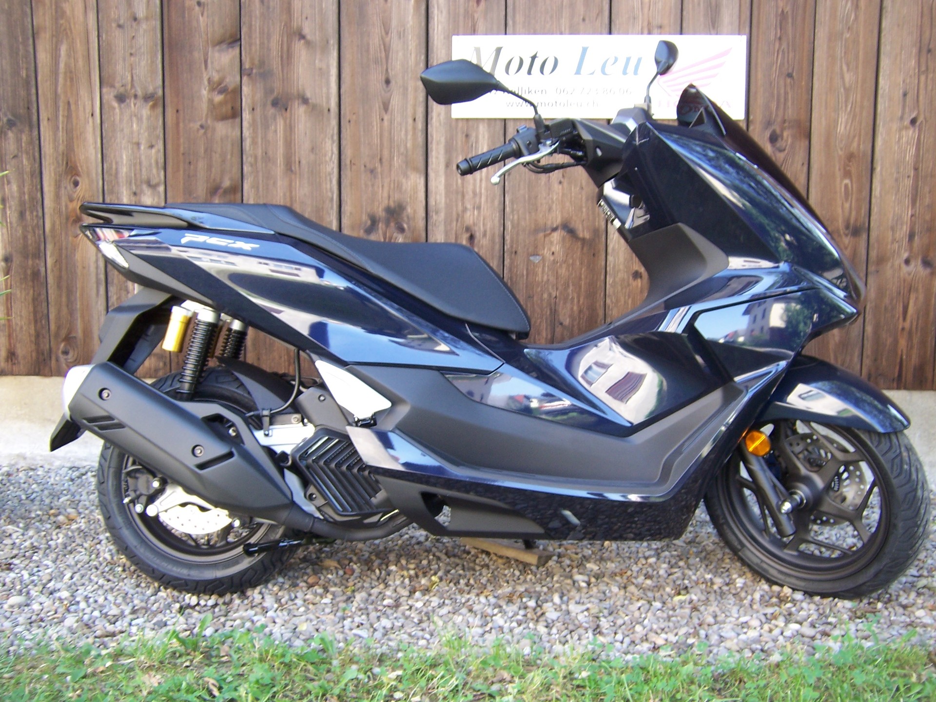 HONDA PCX 125 DX TFT. connectivity-image-4