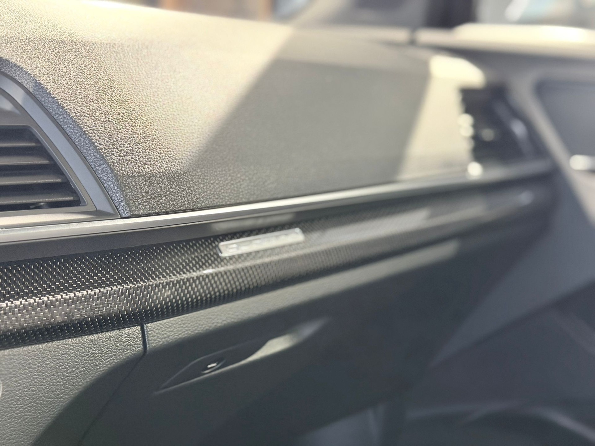 AUDI SQ5 TDI quattro tiptronic-image-15