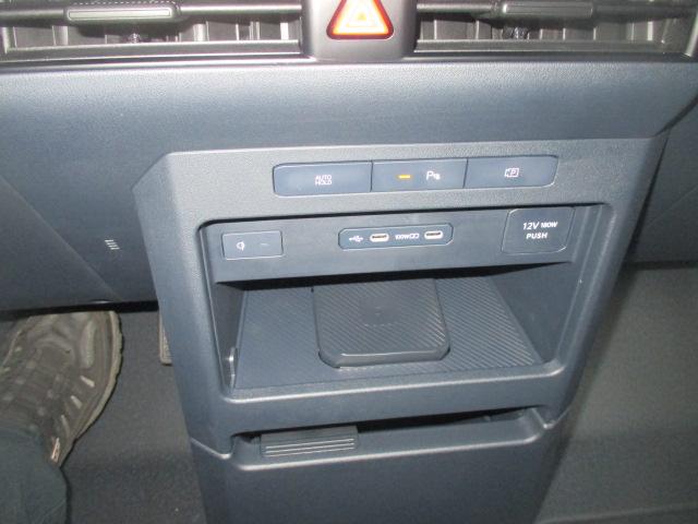KIA PV5 Passenger 71.2 kWh Plus-image-11