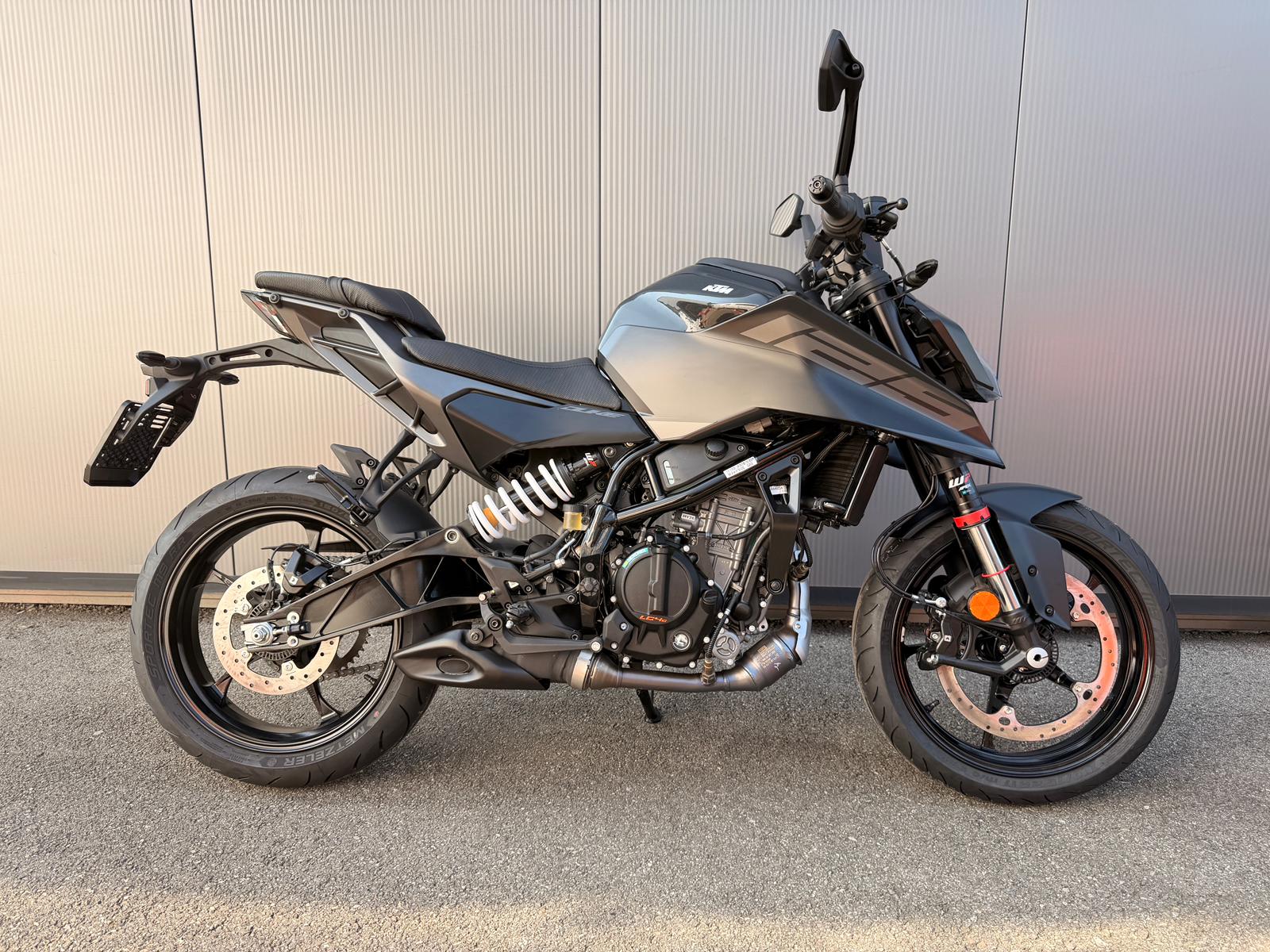 KTM 125 Duke MY26-image-0
