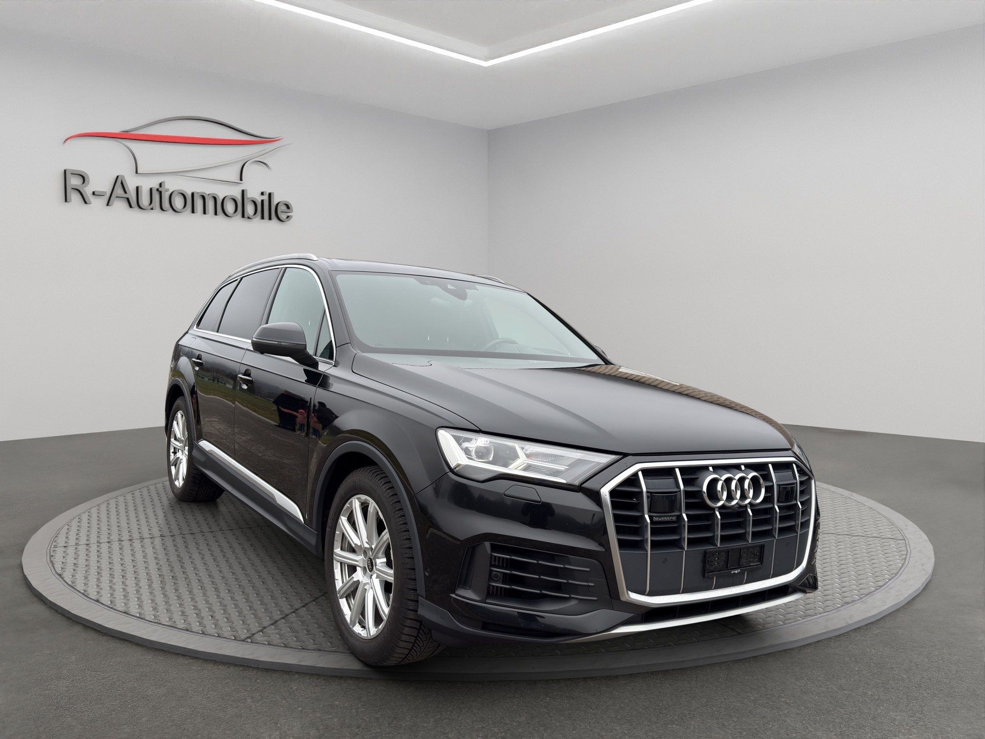 AUDI Q7 55 TFSI quattro tiptronic-image-6