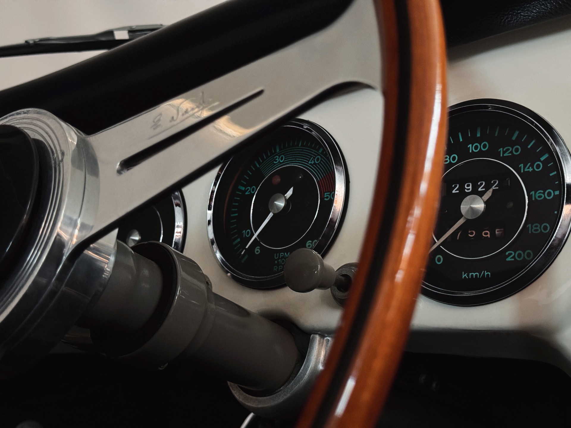 PORSCHE 356 A 1600 Cabriolet-image-23