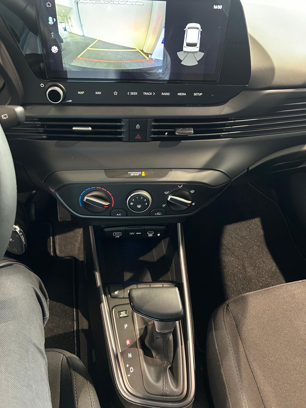 HYUNDAI i20 1.0 T-GDi Amplia DCT-image-7