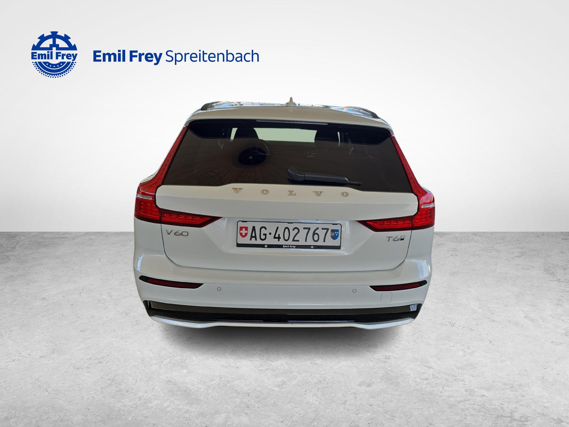 VOLVO V60 2.0 T6 TE Plus Dark eAWD / Jetzt mit attraktivem 1.9% Leasing!-showroom-element-3