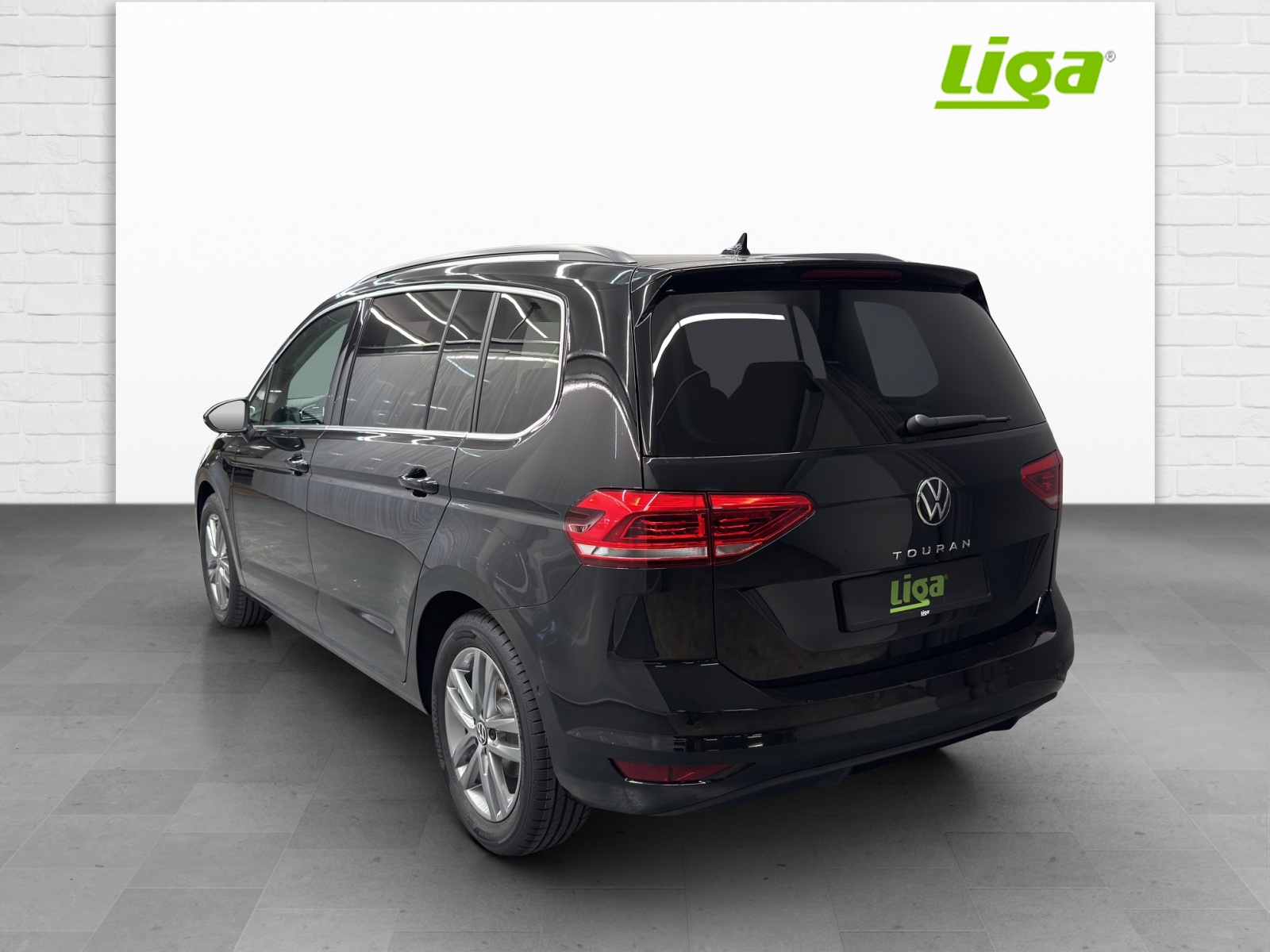 VW Touran 1.5 TSI Comfortline United DSG-showroom-element-3