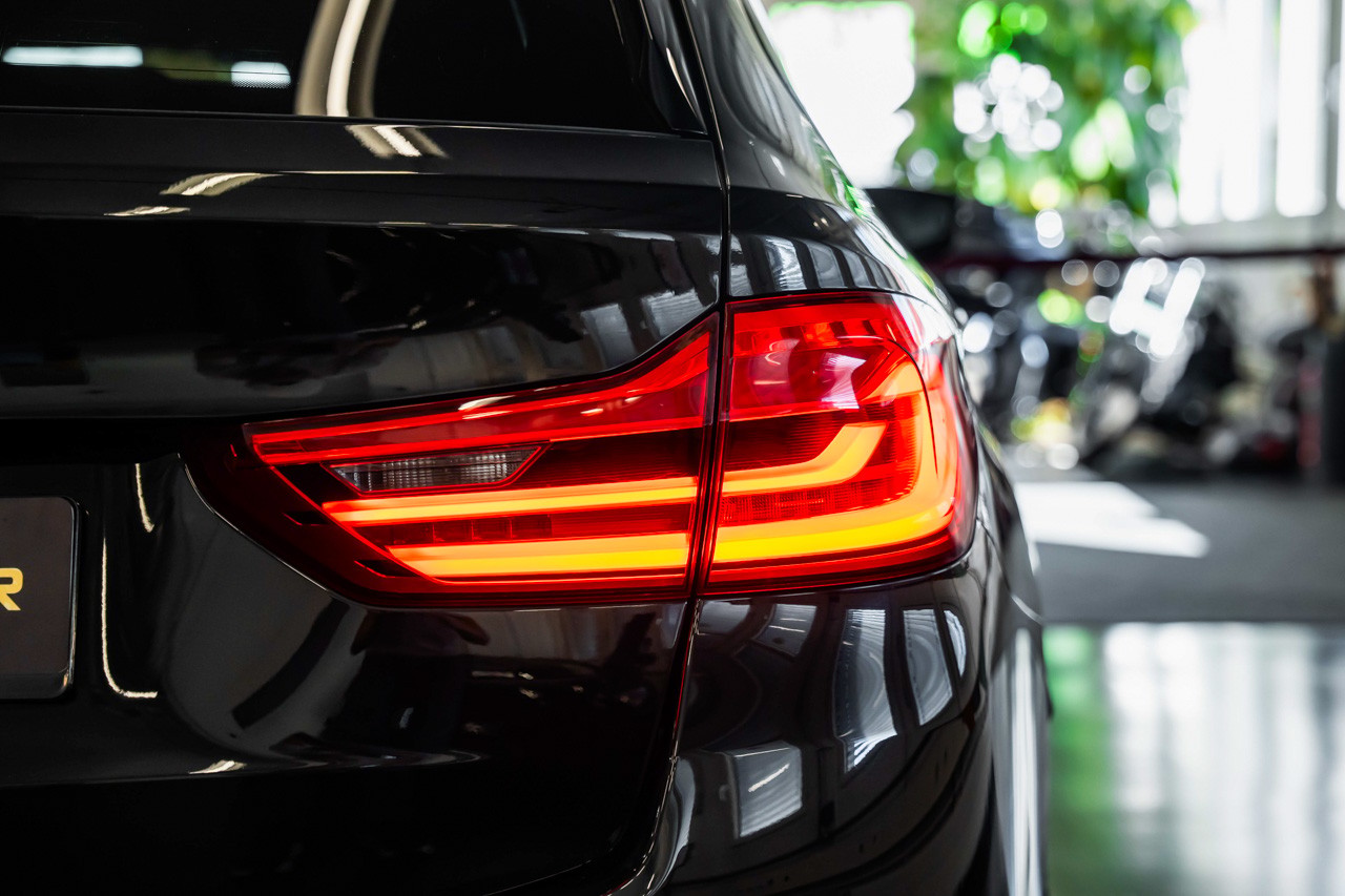 BMW-ALPINA B5 BiTurbo Touring 4.4 V8 xDrive Switch-Tronic-image-9