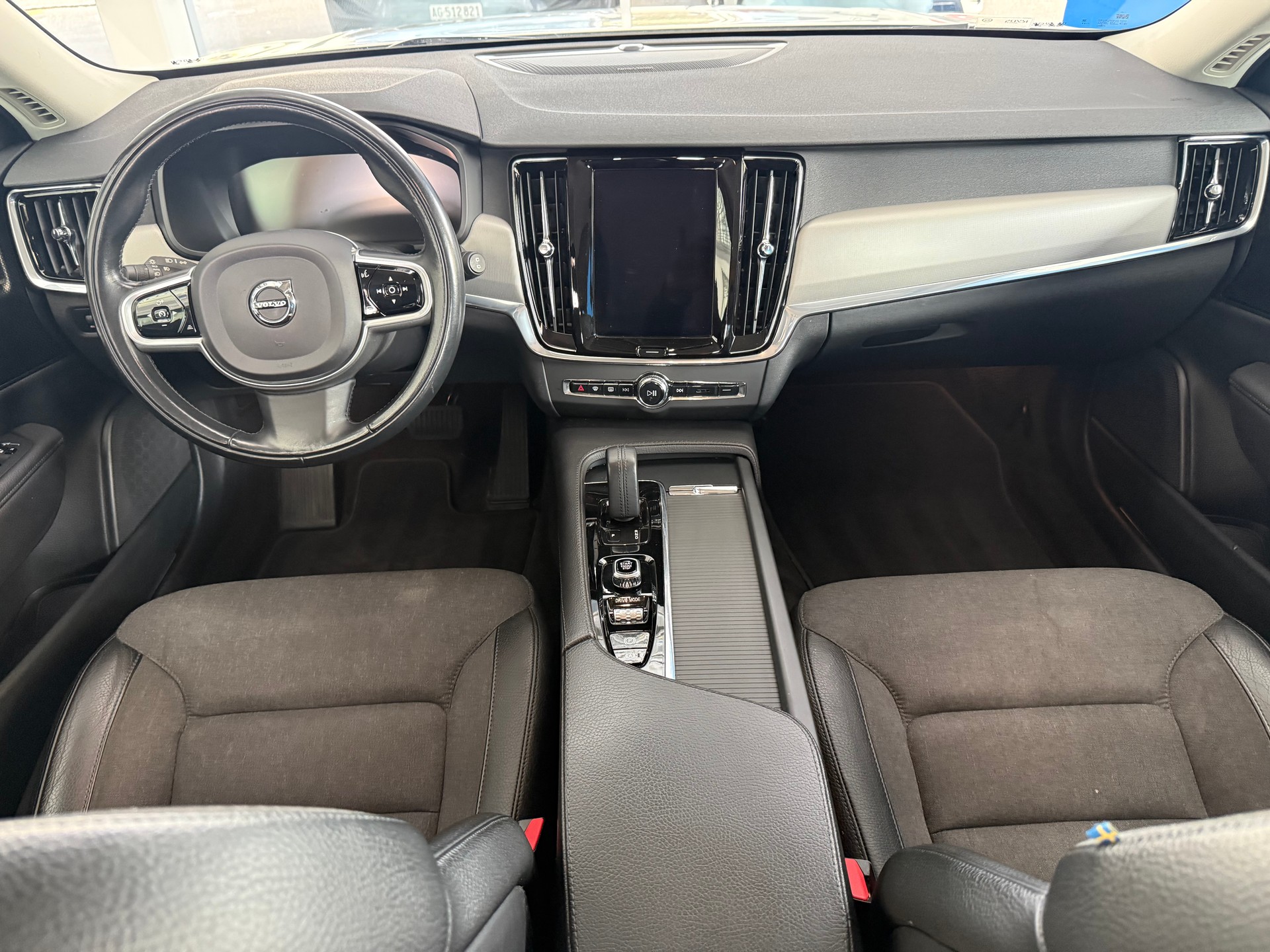 VOLVO V90 B4 Benzin Mild Hybrid Momentum Geartronic-image-10