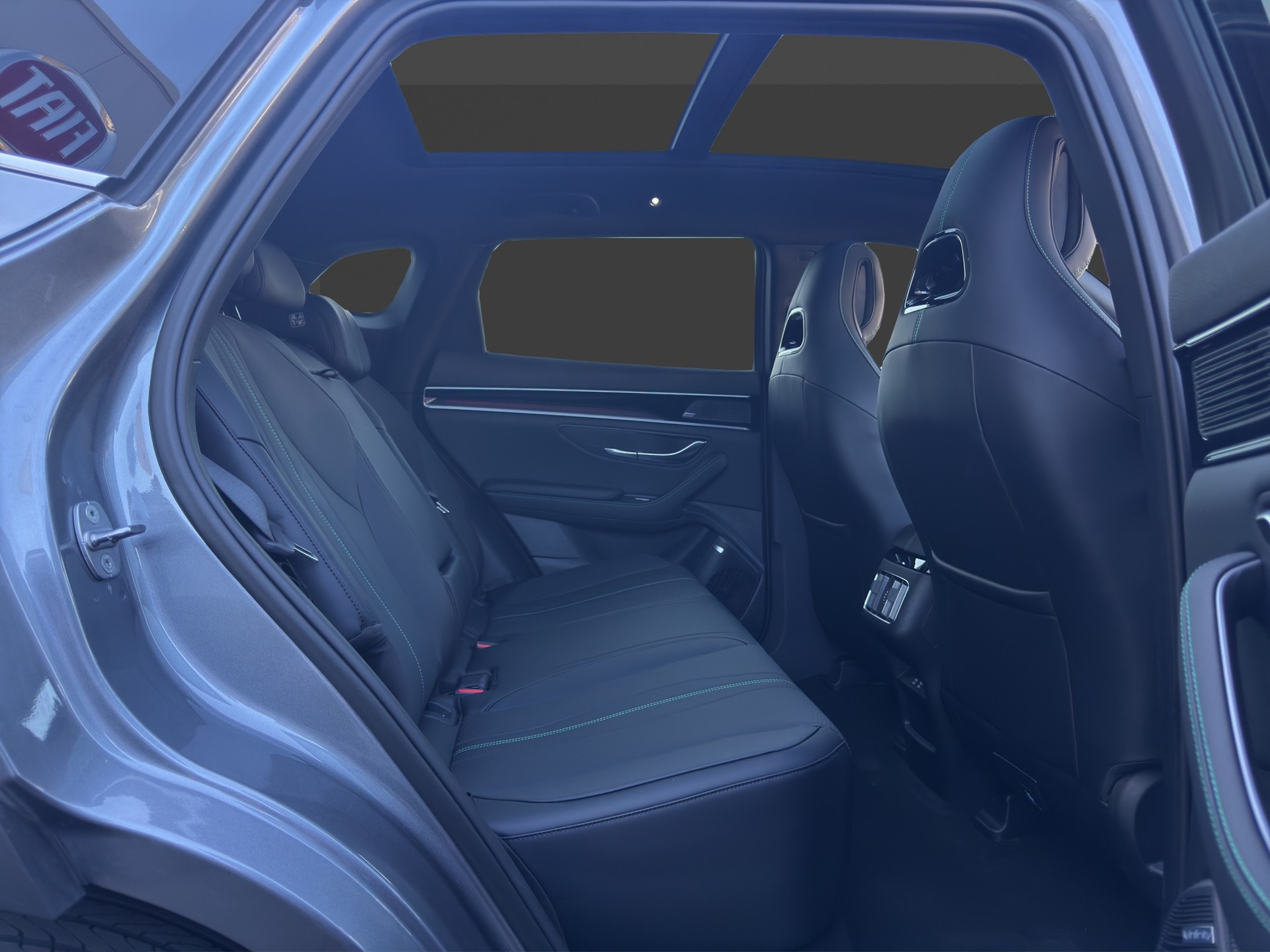 BYD Seal U DM-i Design AWD-image-17