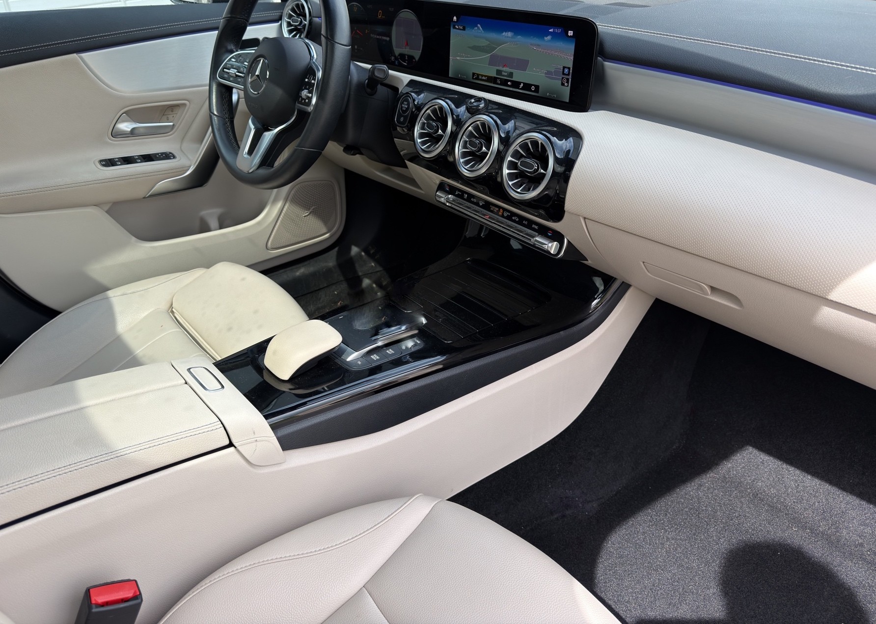 MERCEDES-BENZ CLA 200 4Matic Progressive 8G-DCT-image-19