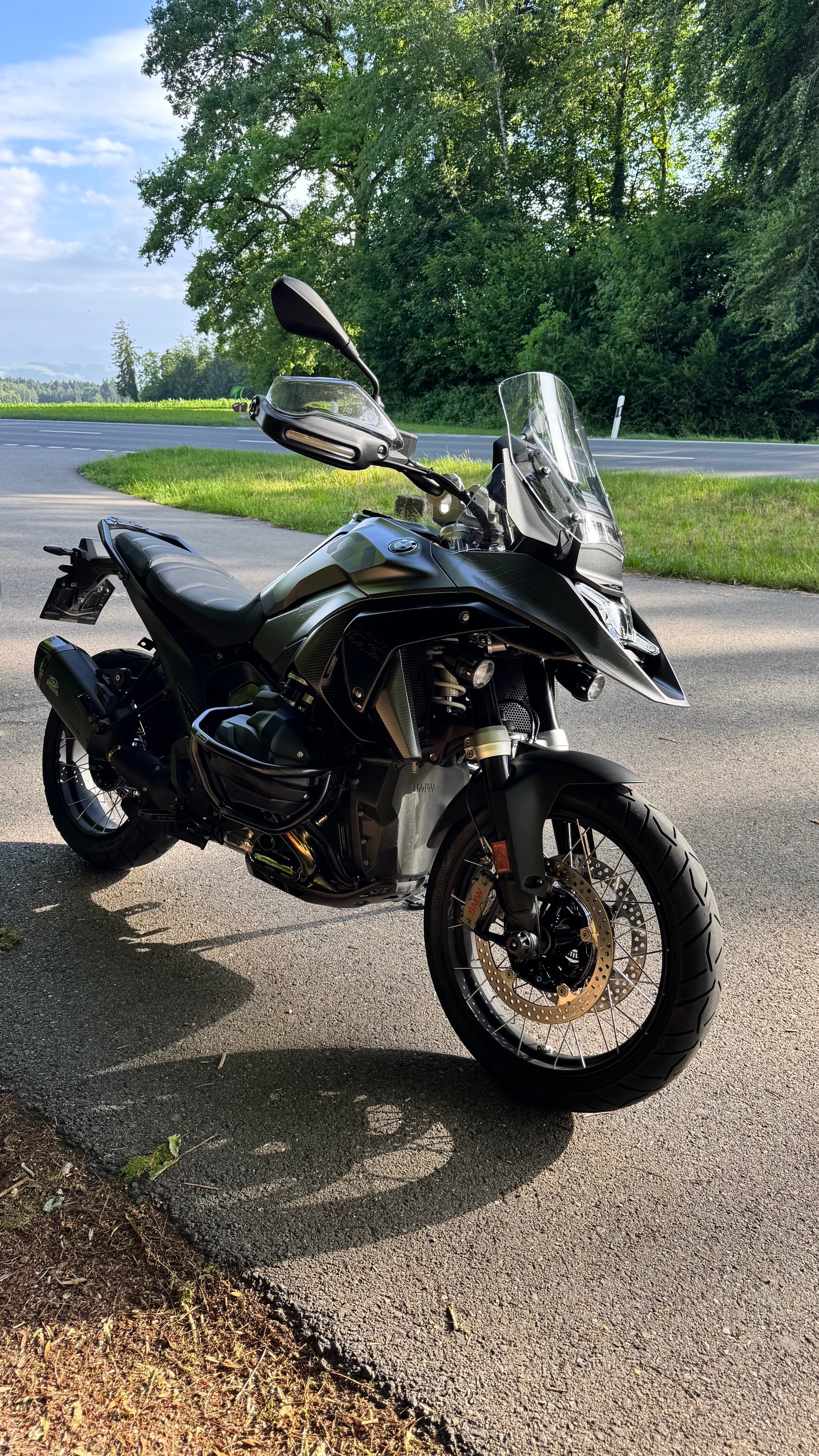 BMW R 1300 GS-image-3