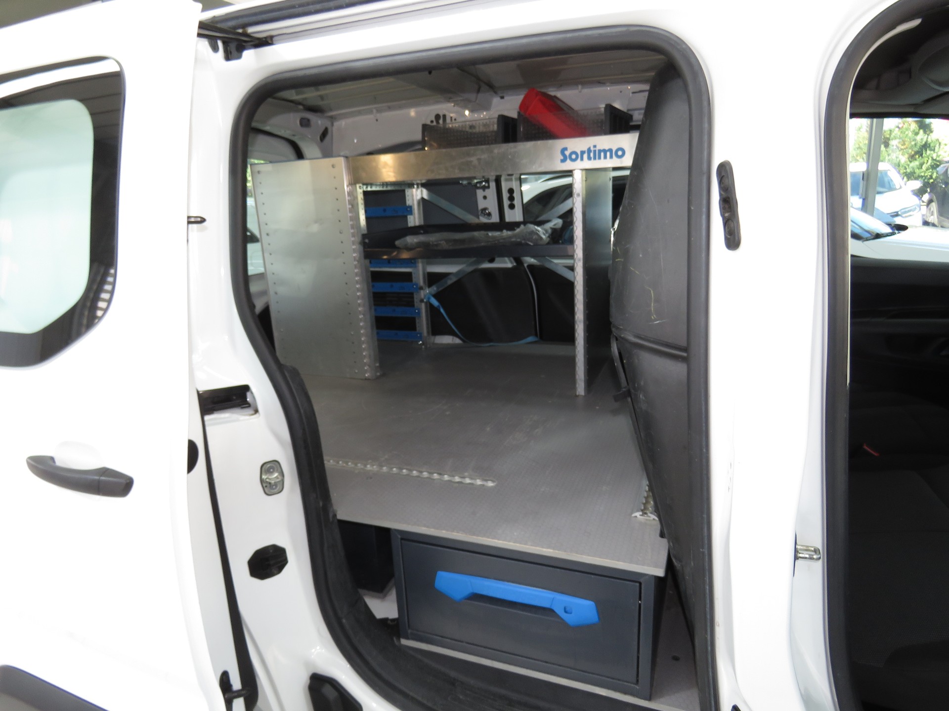 PEUGEOT Partner 1.5 Blue HDi s/s Premium 3-Plätzer (NL 800 Kg)-image-10