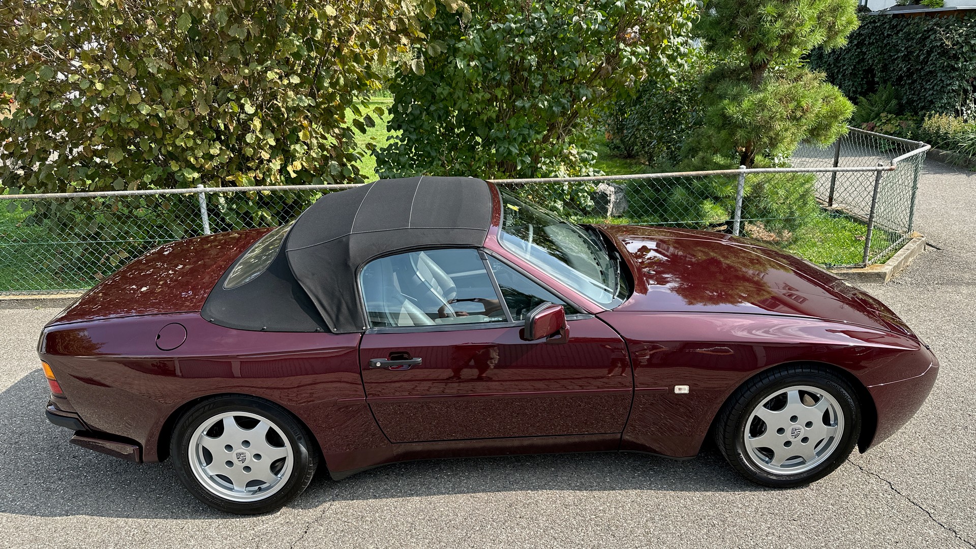 PORSCHE 944 Turbo Cabriolet Veteran-image-1