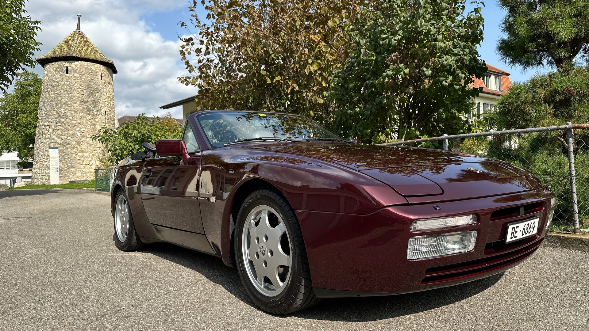 PORSCHE 944 Turbo Cabriolet Veteran-image-2