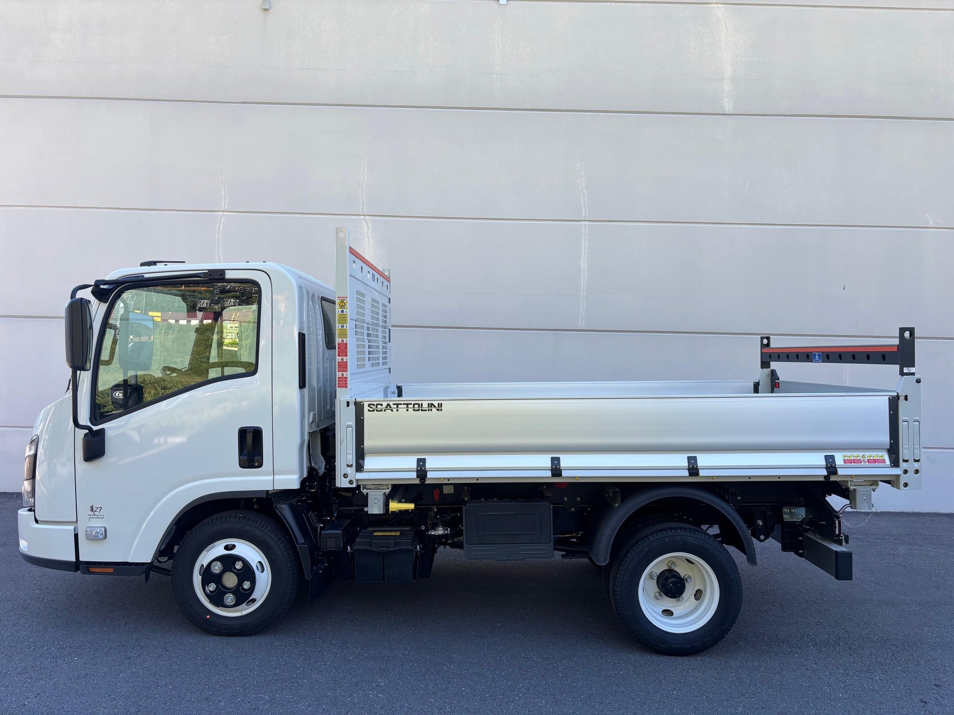 ISUZU M27 Kab.-Ch. F DR 3.0 Ddi-image-3
