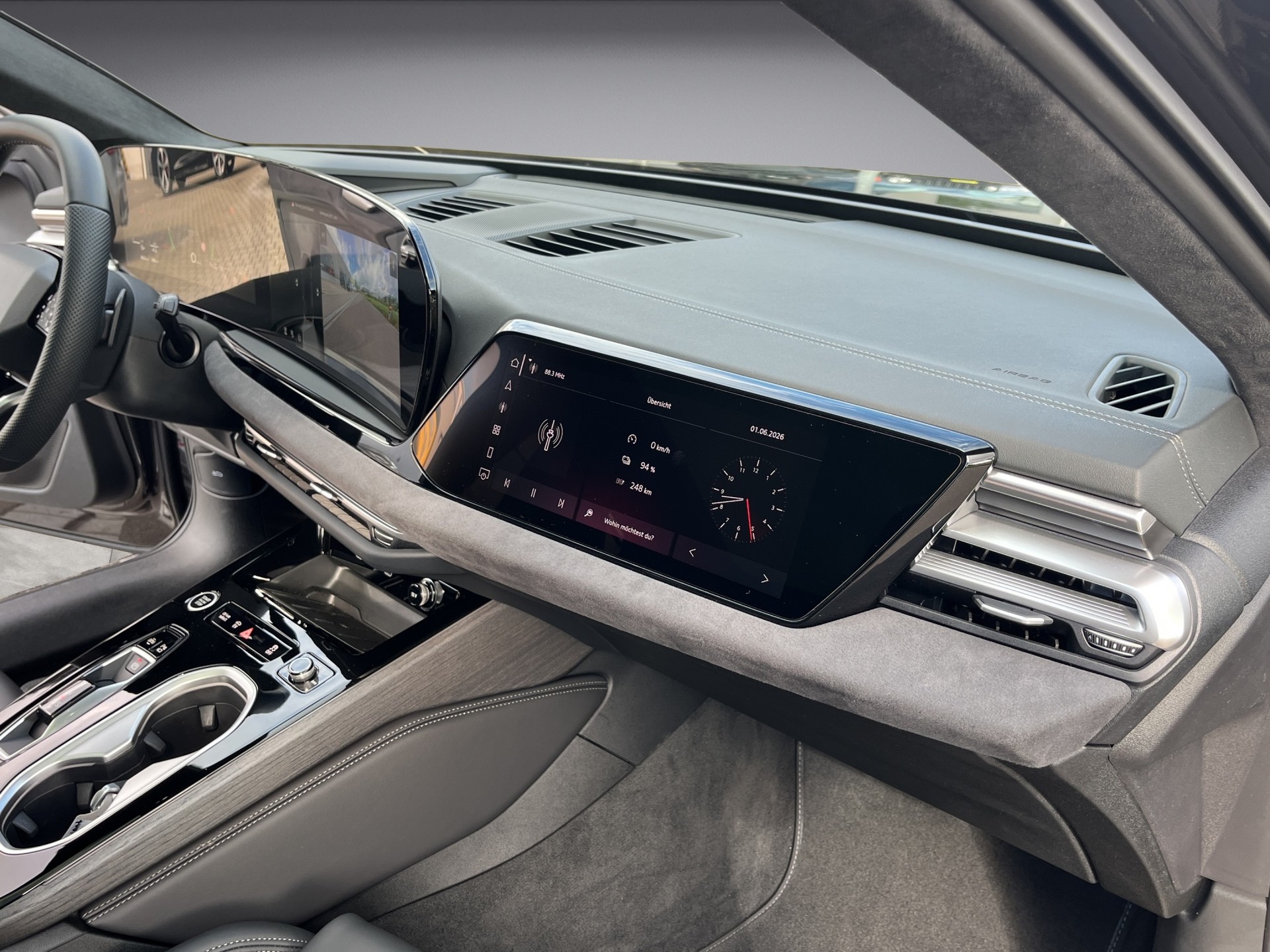 AUDI A6 Avant e-hybrid qu. 270 kW S tronic*ALL BLACK, Edition ONE, Panodach, S-Sportsitze,Np: Fr. 123'630.-*-image-18