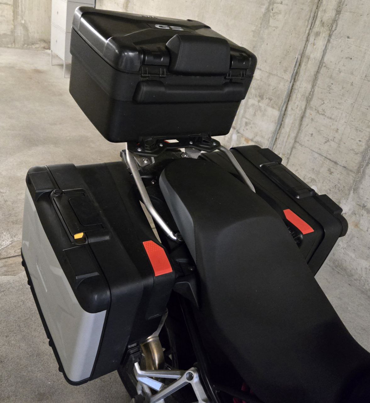 BMW F 750 GS ABS Exclusive-image-9
