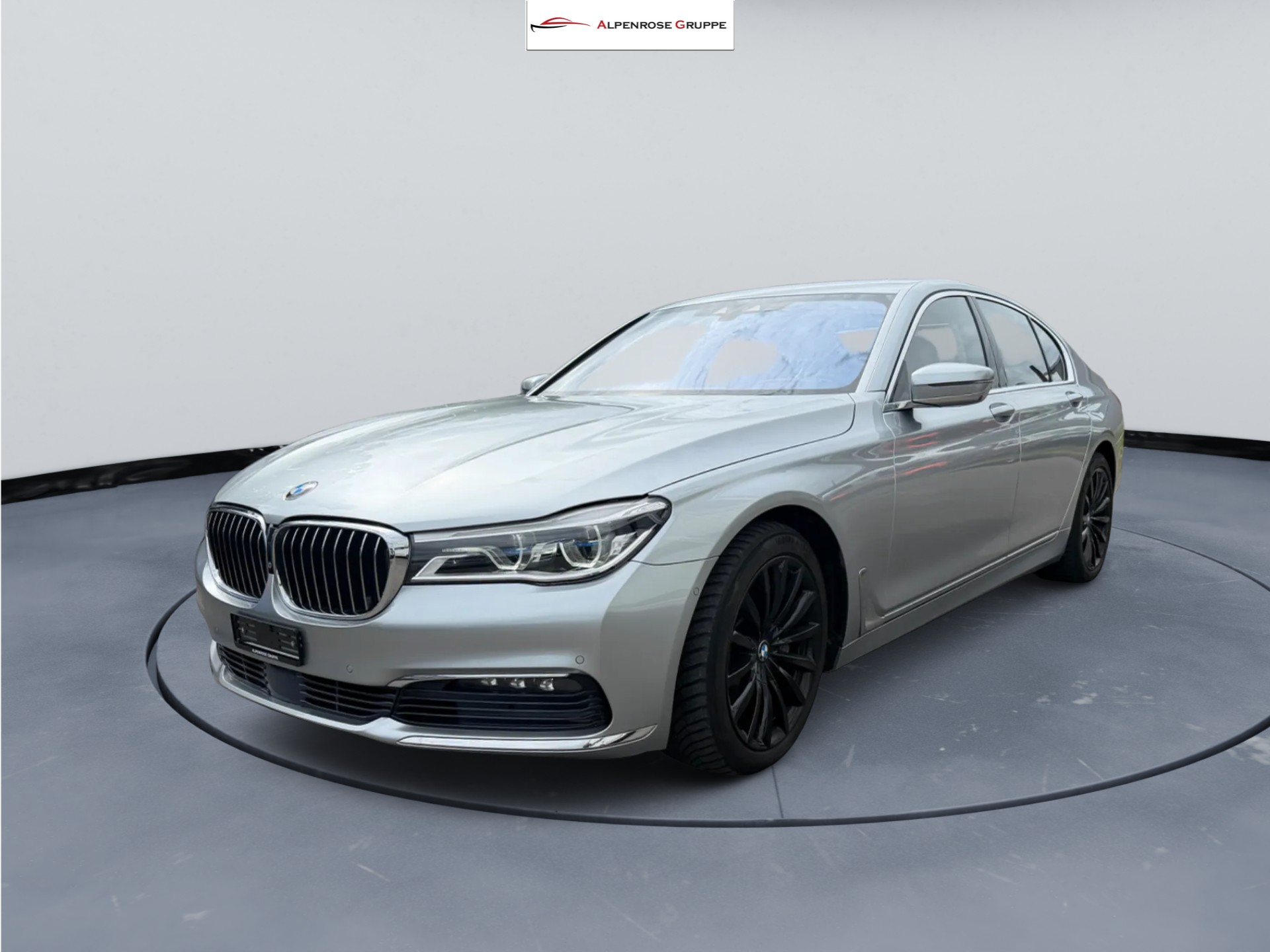 BMW 750i xDrive Steptronic-image-2