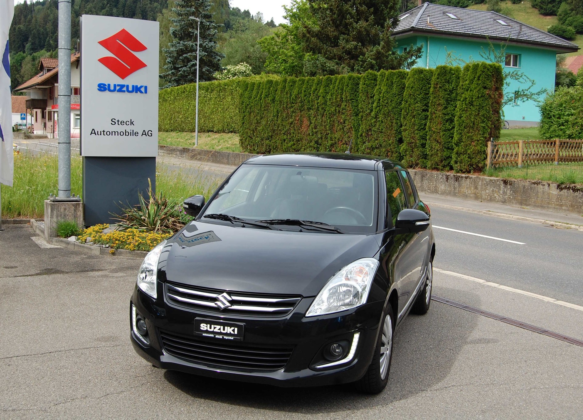 SUZUKI Swift 1.2i 16V Sergio Cellano Top 4x4-showroom-element-1