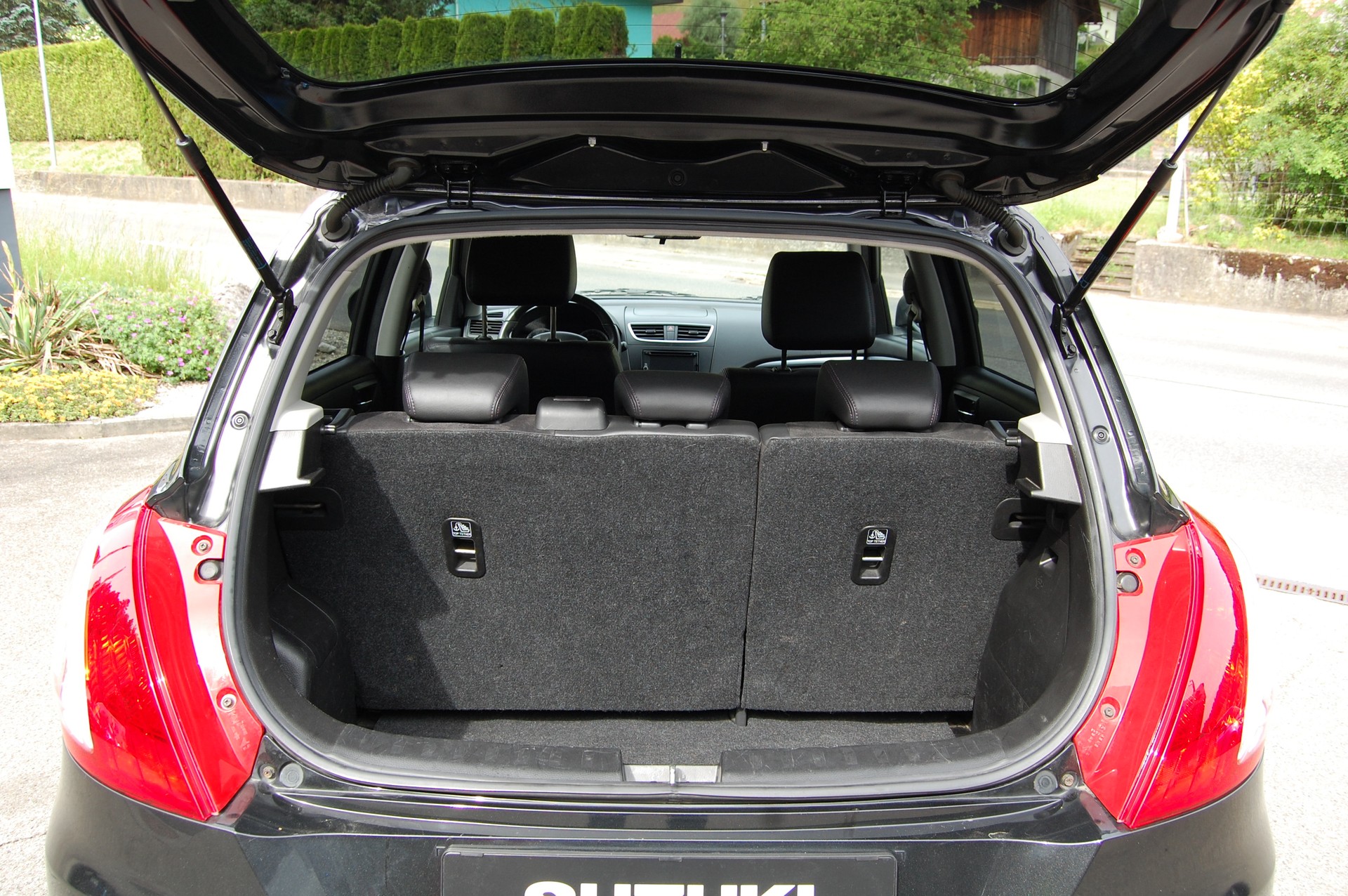 SUZUKI Swift 1.2i 16V Sergio Cellano Top 4x4-image-7