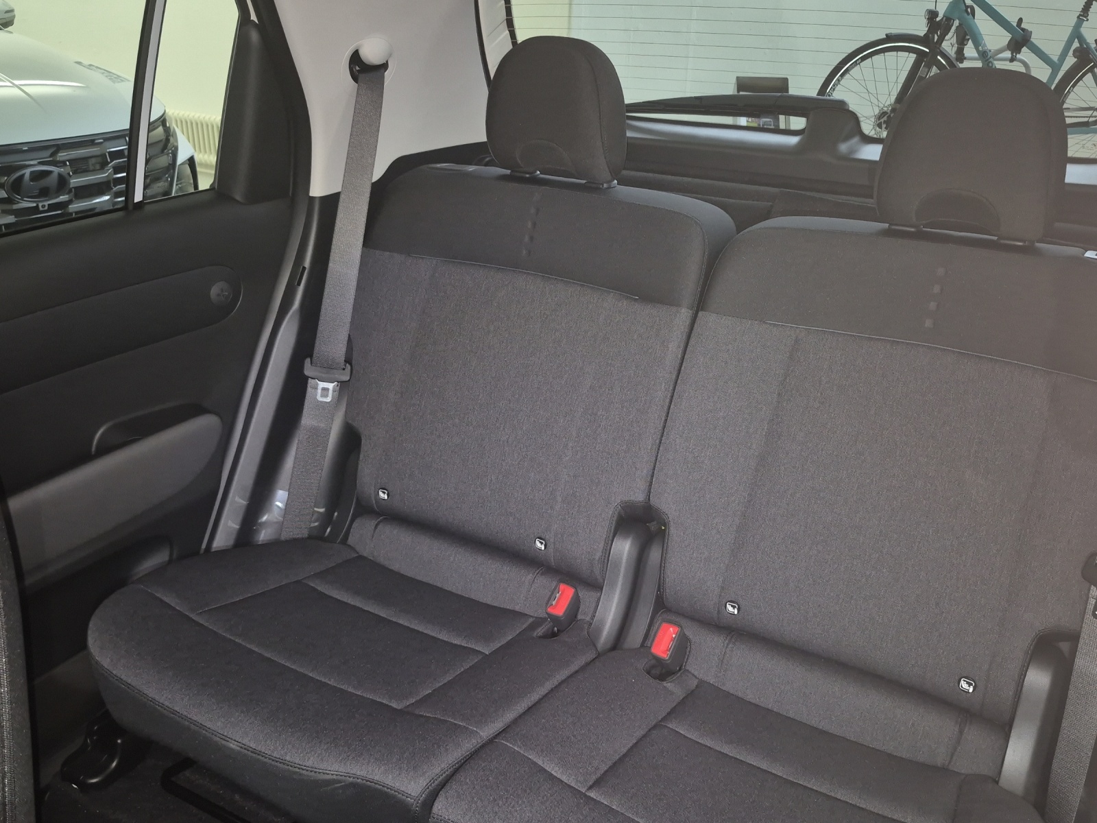 HYUNDAI Inster Electric Amplia-image-6