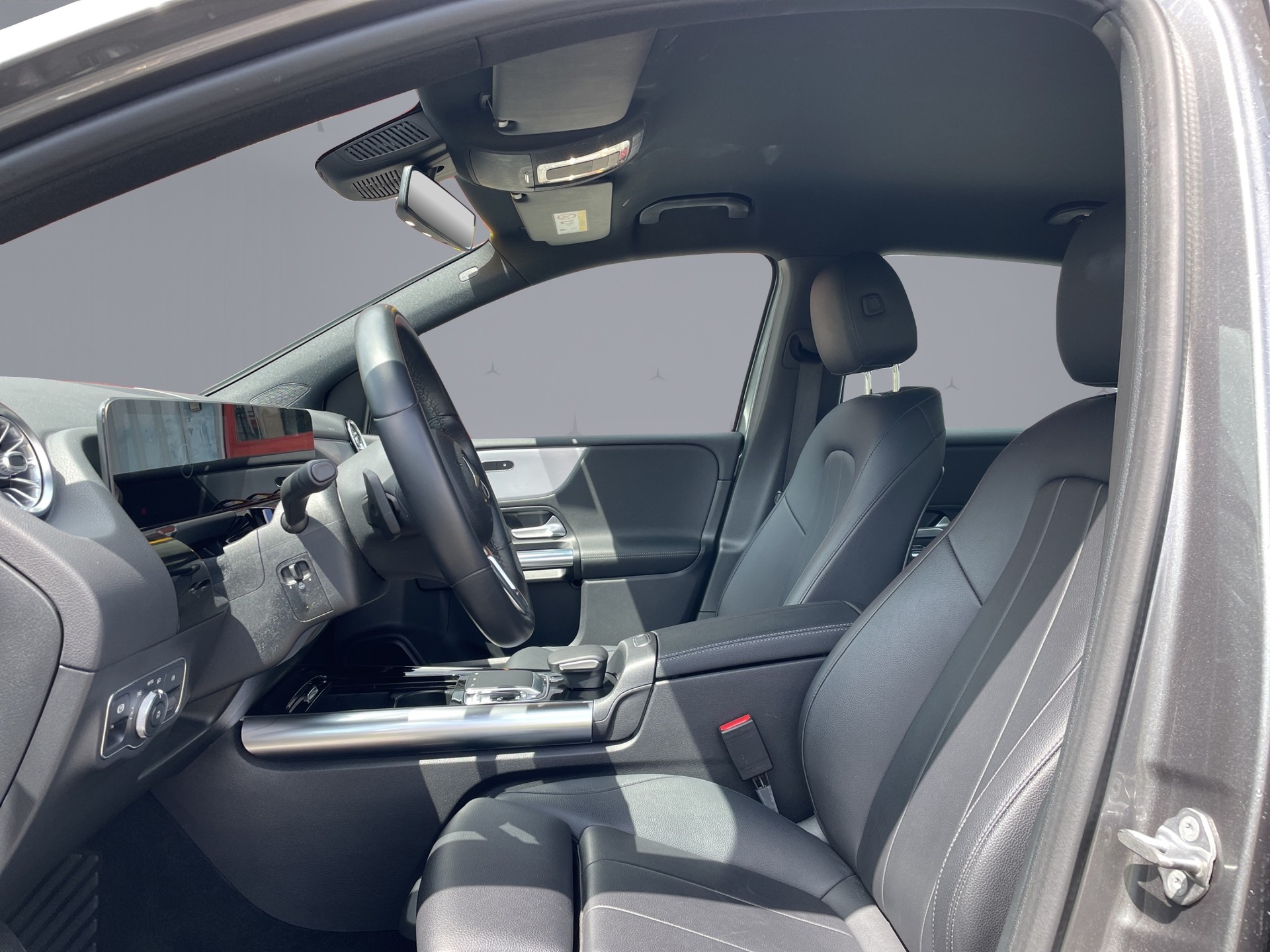 MERCEDES-BENZ B 200 Progressive-image-23
