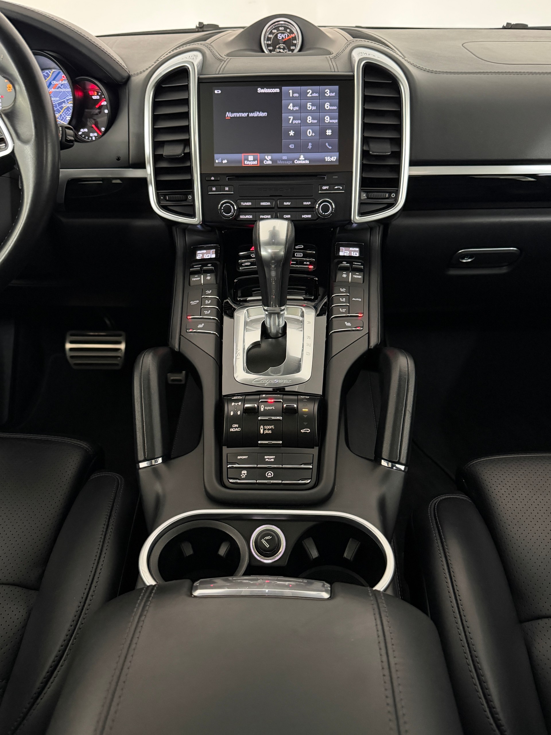 PORSCHE Cayenne S Diesel-image-10