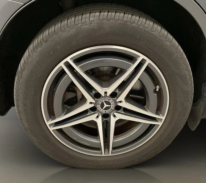 MERCEDES-BENZ EQC 400 AMG Line 4Matic-image-6