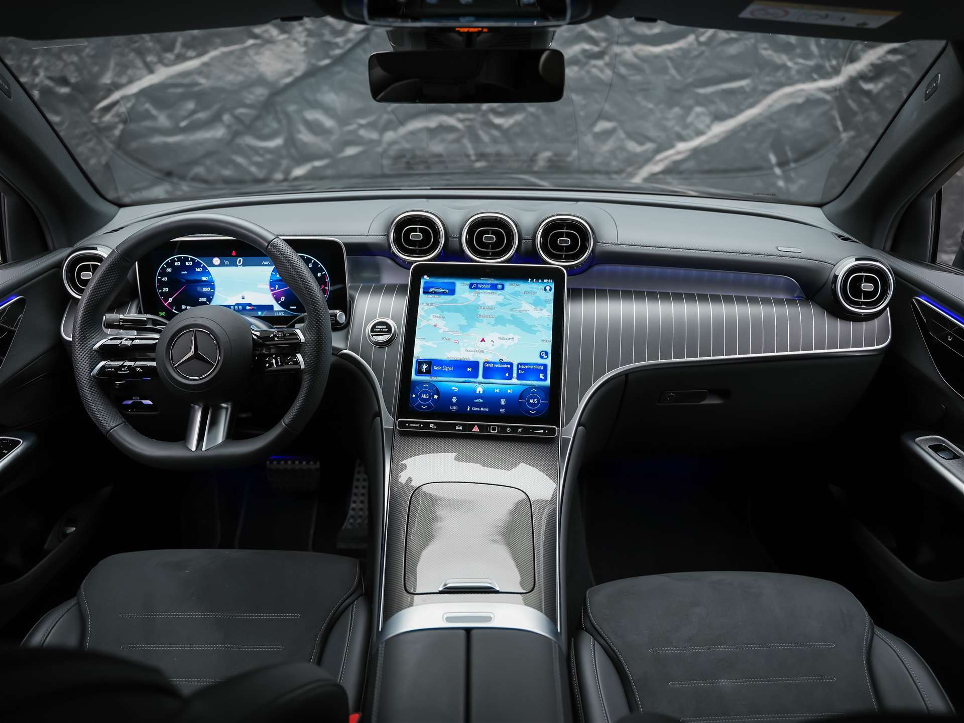 MERCEDES-BENZ GLC 200 AMG Line 4matic Coupé *Werksgarantie*21" Felgen*Night Paket*Abstandsregler*-image-17