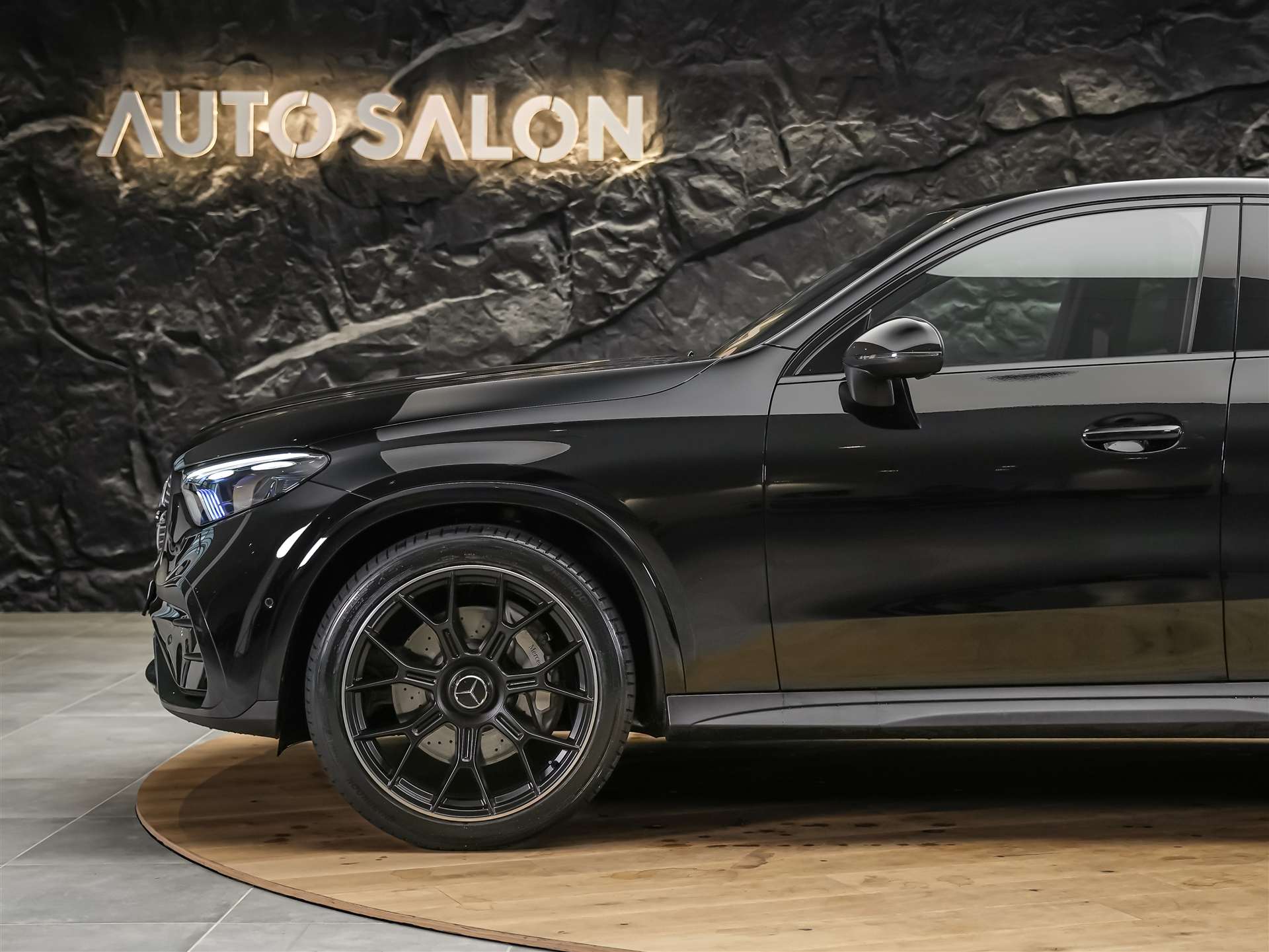 MERCEDES-BENZ GLC 200 AMG Line 4matic Coupé *Werksgarantie*21" Felgen*Night Paket*Abstandsregler*-image-14