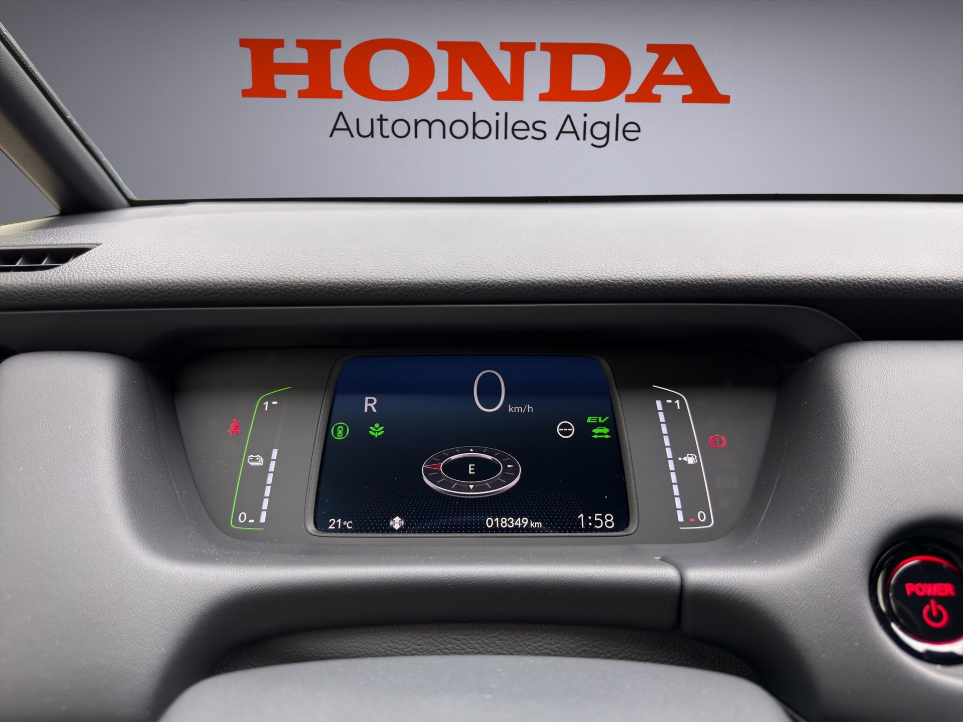 HONDA Jazz 1.5i-MMD Elegance E-CVT-image-11