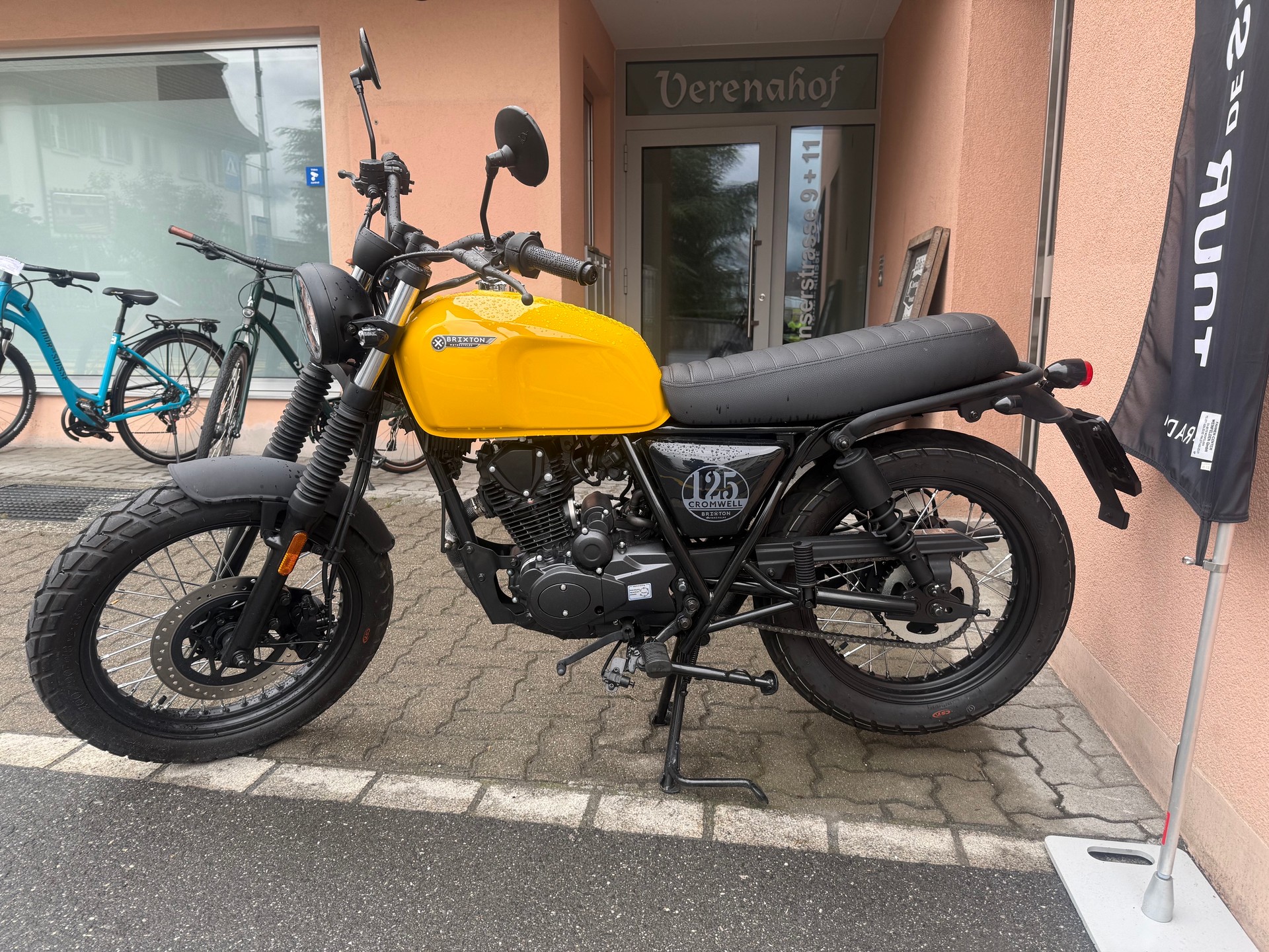 BRIXTON Cromwell 125 CBS-image-1