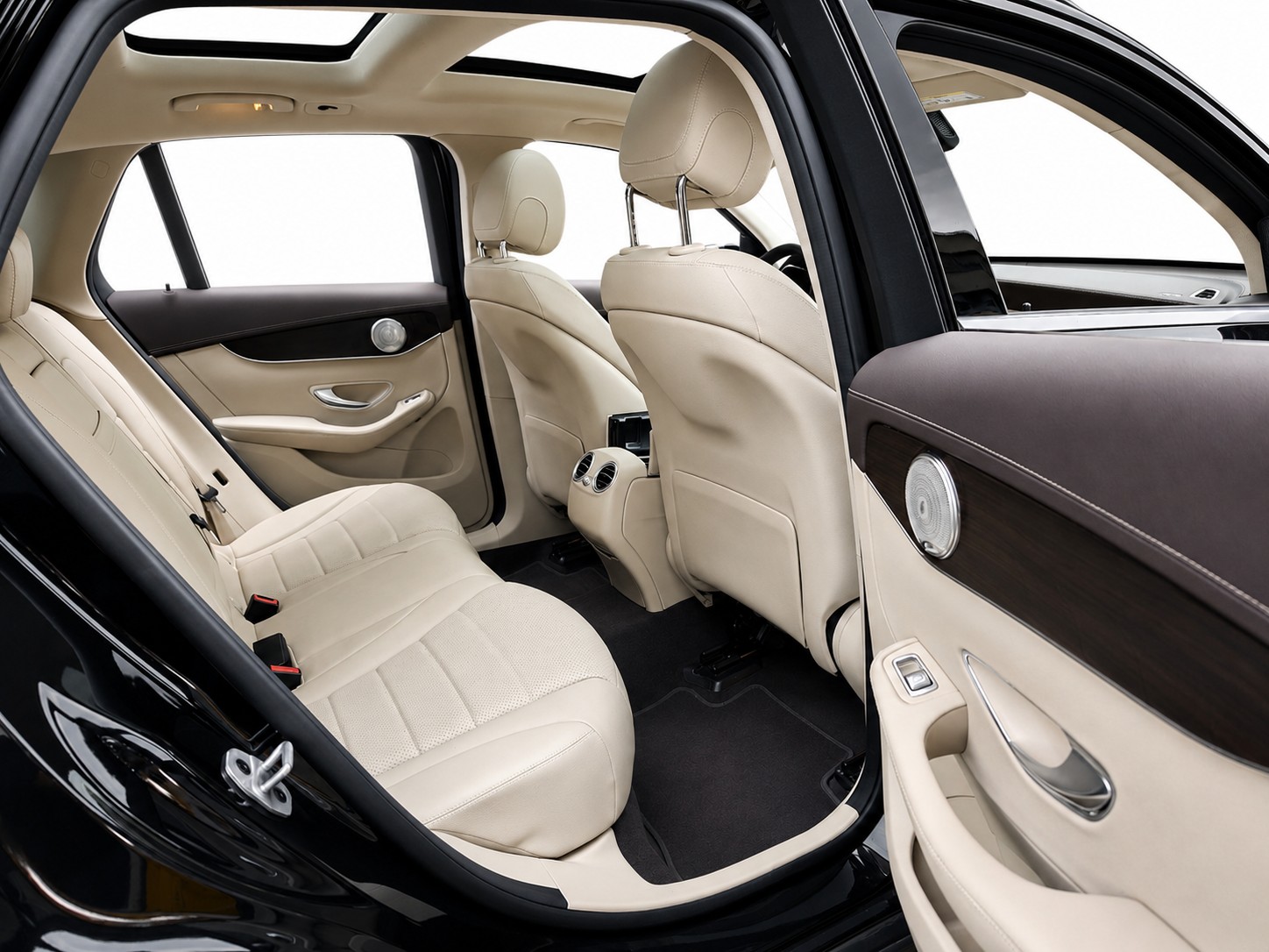 MERCEDES-BENZ GLC 300 e 4m CH FZ MIT GRATIS SERVICE CH FAHRZEUG-image-11