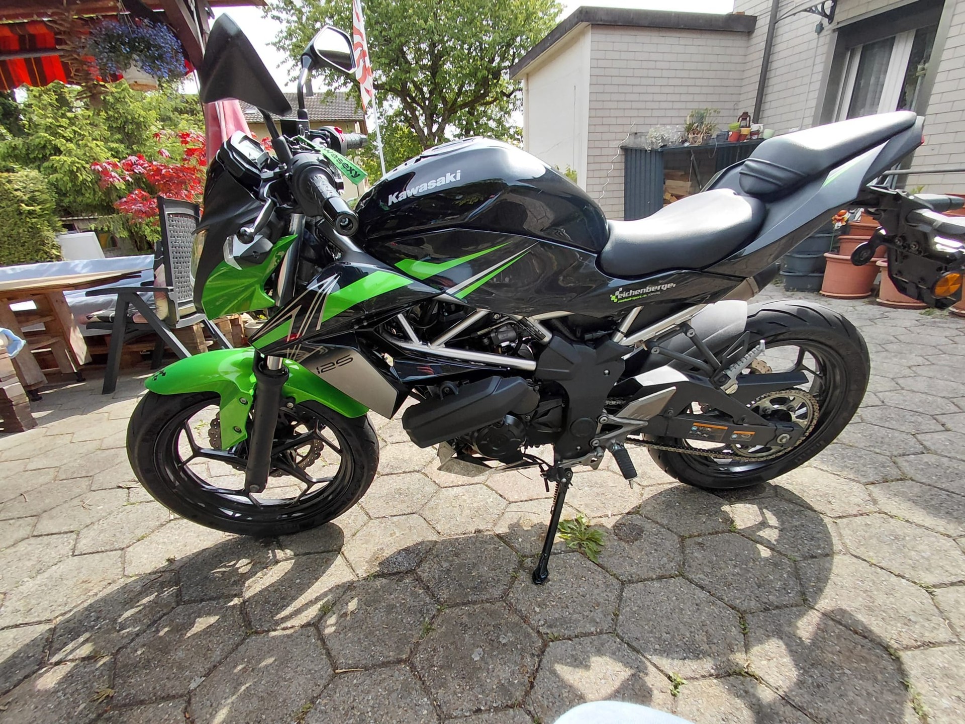 KAWASAKI Z 125-image-0