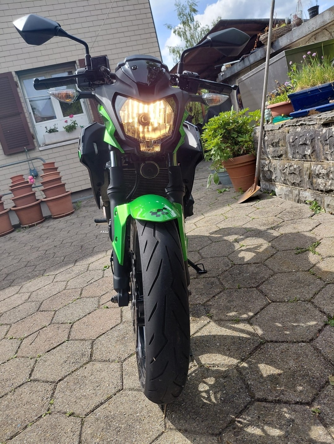 KAWASAKI Z 125-image-3