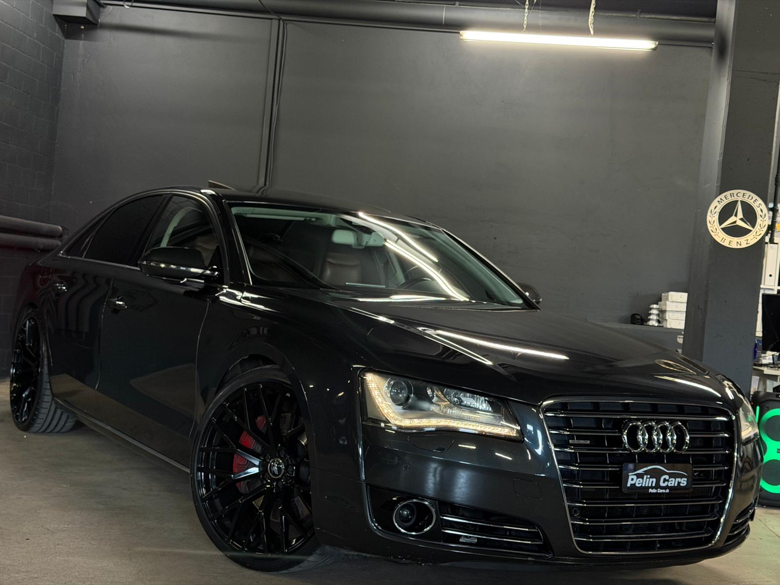 AUDI A8 4.2 FSI quattro Grey&Black Preformance tiptronic Frisch ab Service&Frisch ab MFK-showroom-element-2