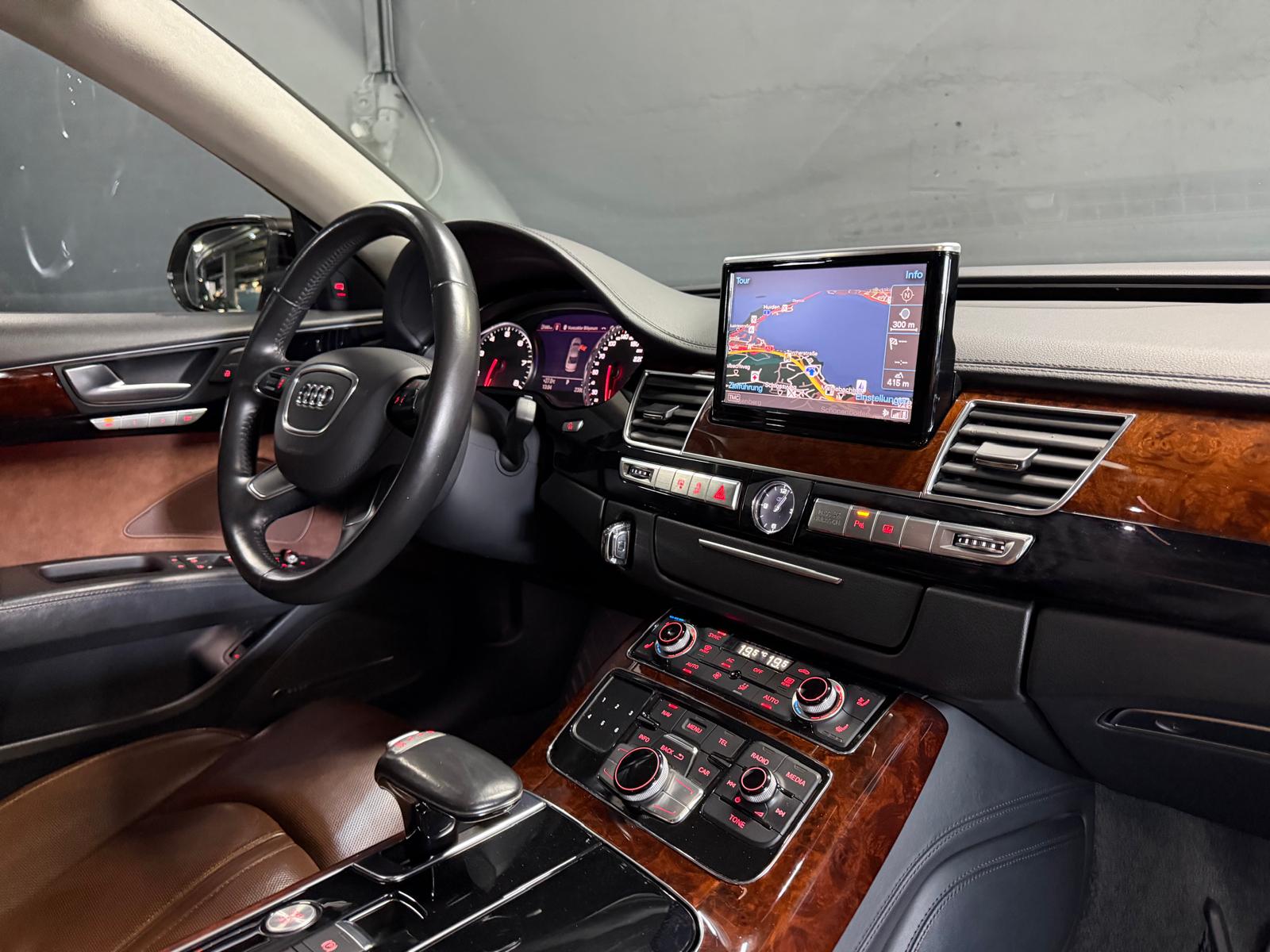 AUDI A8 4.2 FSI quattro Grey&Black Preformance tiptronic Frisch ab Service&Frisch ab MFK-image-8