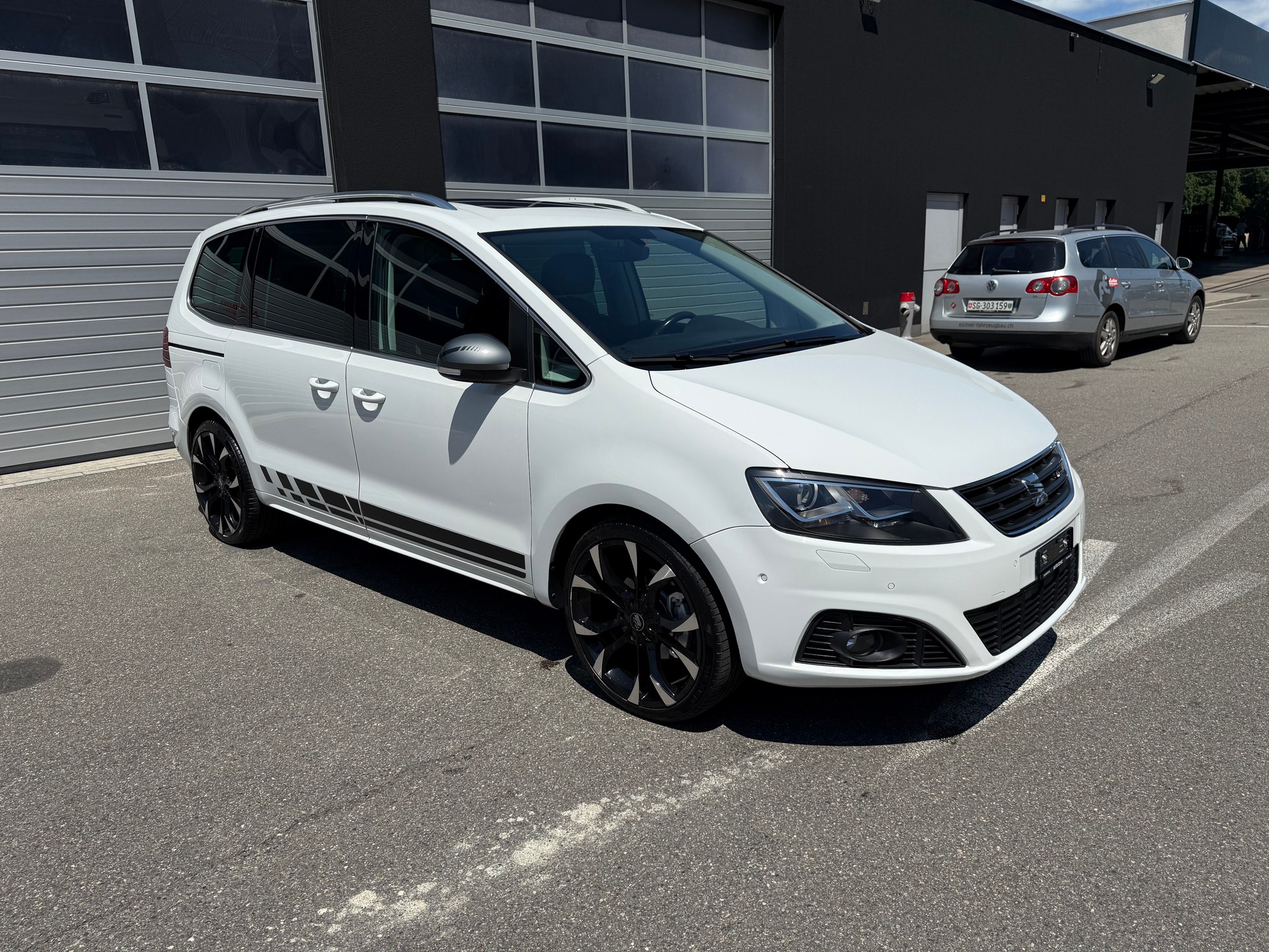 SEAT Alhambra 2.0 TDI FR Line 7 PLATZ Automat DSG-showroom-element-1