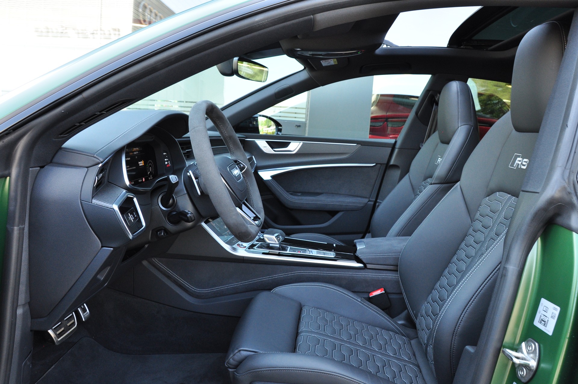 AUDI RS7 Sportback MHEV Performance-image-16
