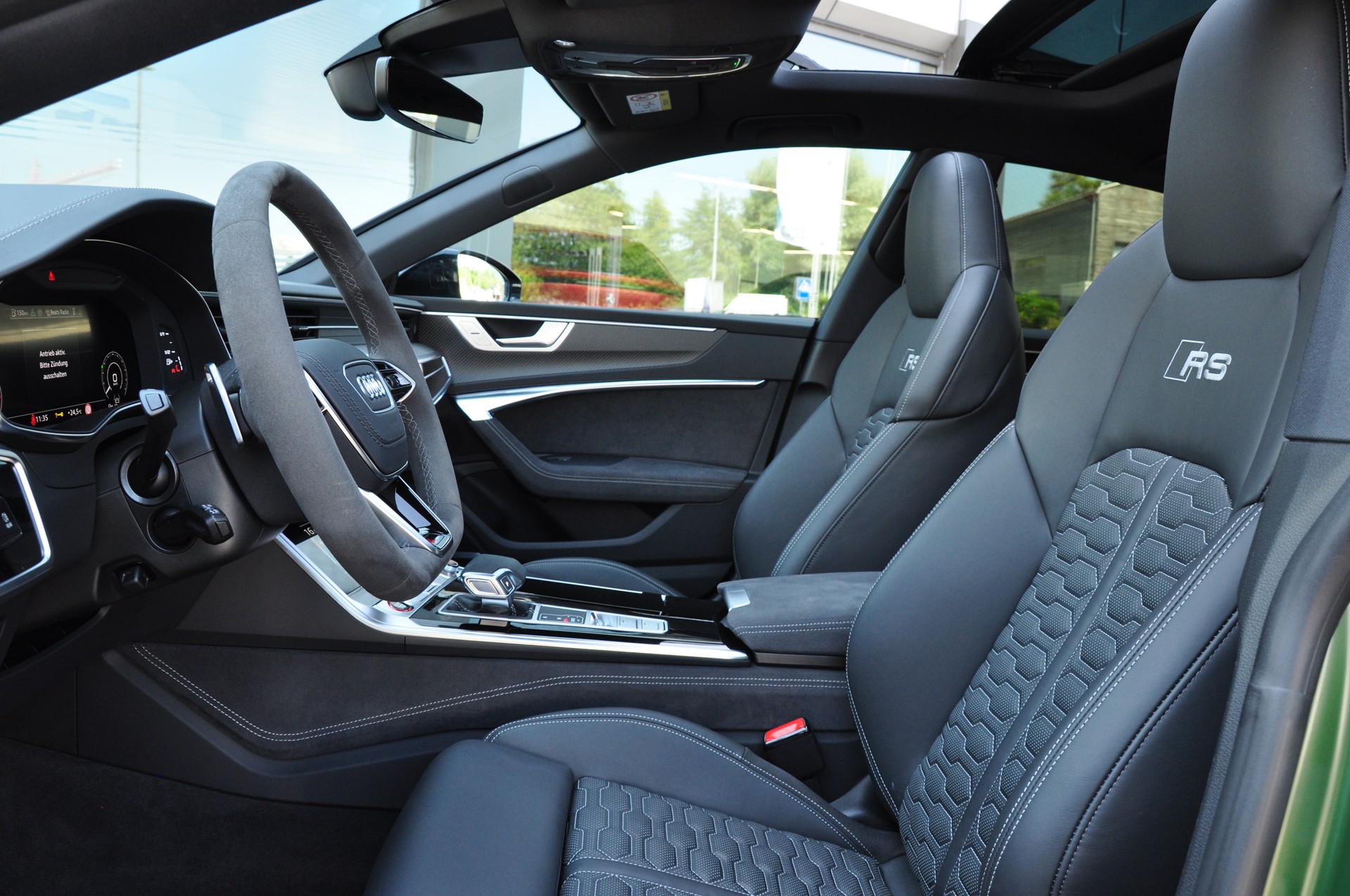 AUDI RS7 Sportback MHEV Performance-image-23
